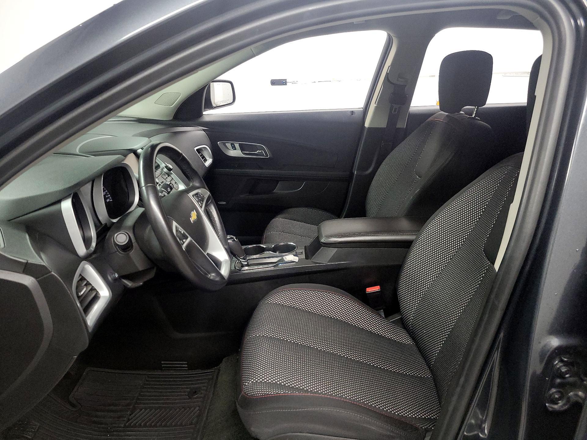 Thumbnail: 2017 Chevrolet Equinox - 11