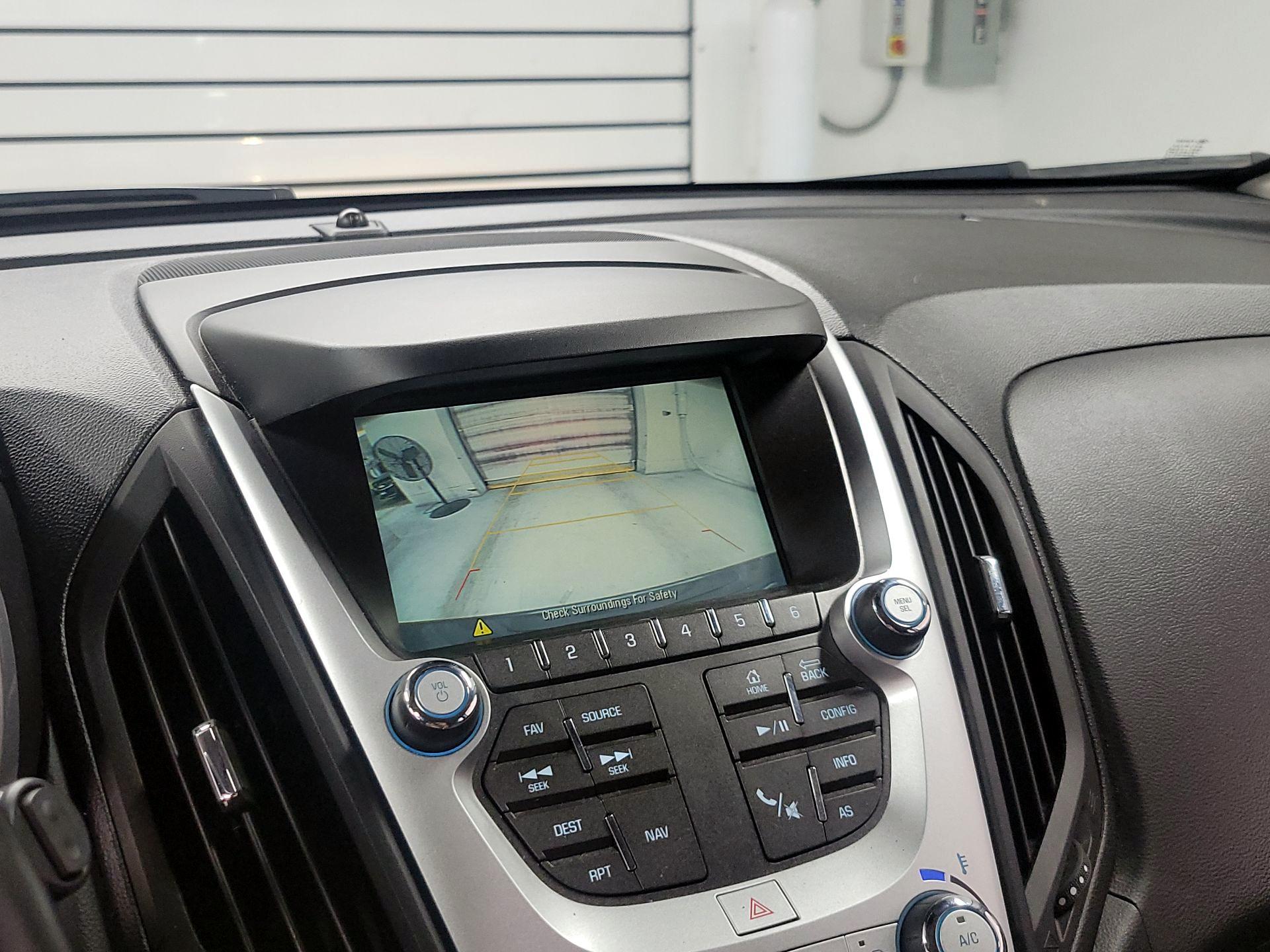 Thumbnail: 2017 Chevrolet Equinox - 13