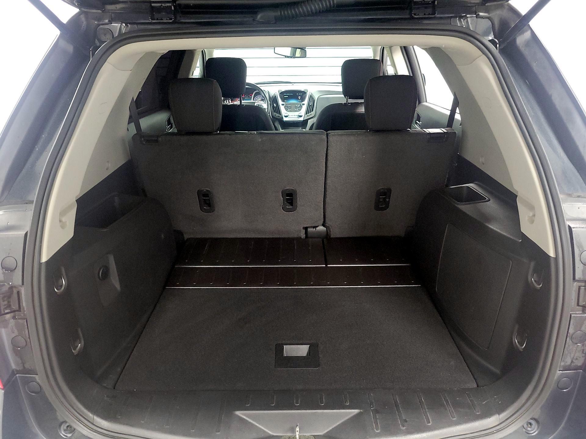 Thumbnail: 2017 Chevrolet Equinox - 18