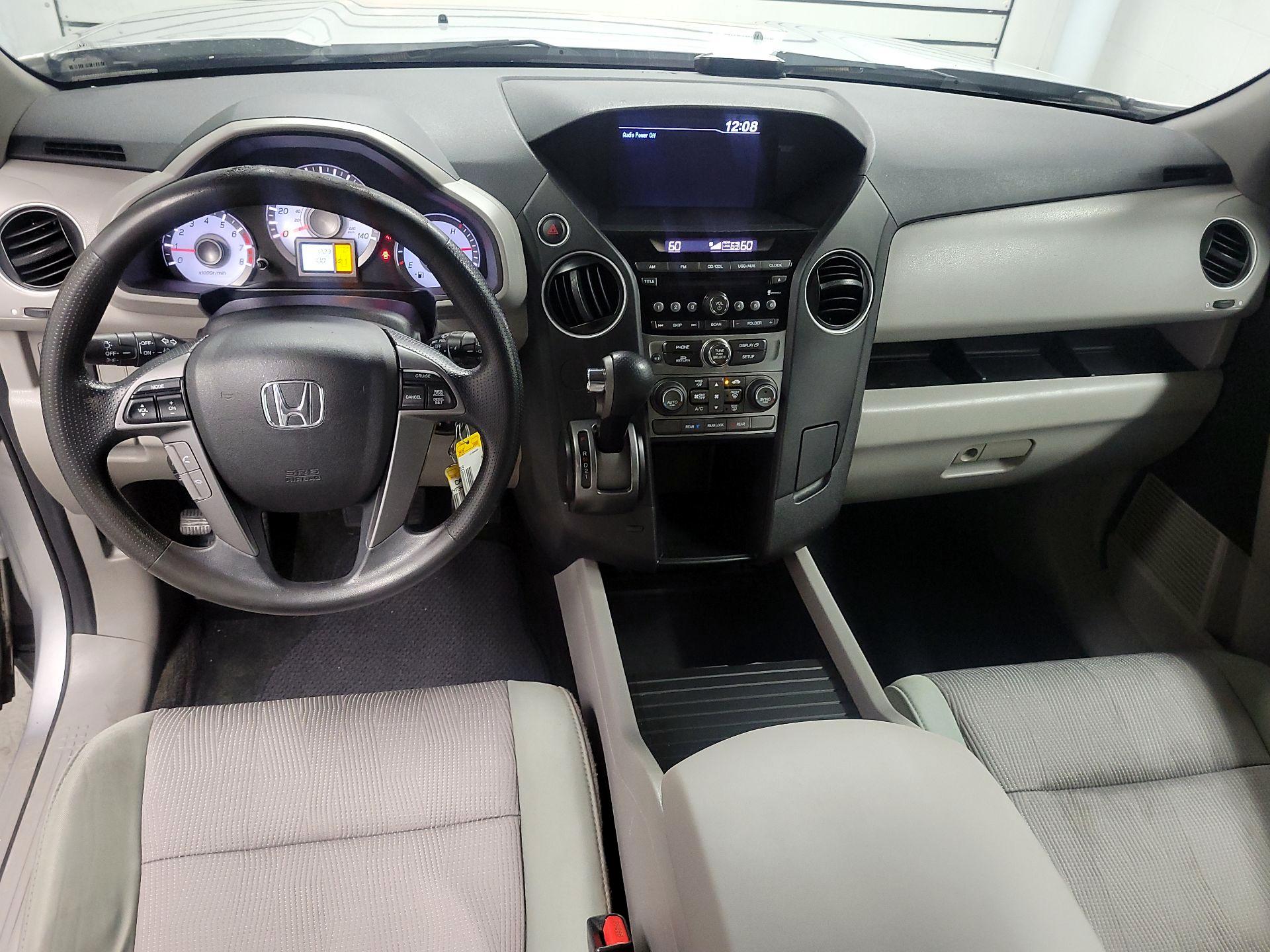 Thumbnail: 2013 Honda Pilot - 9