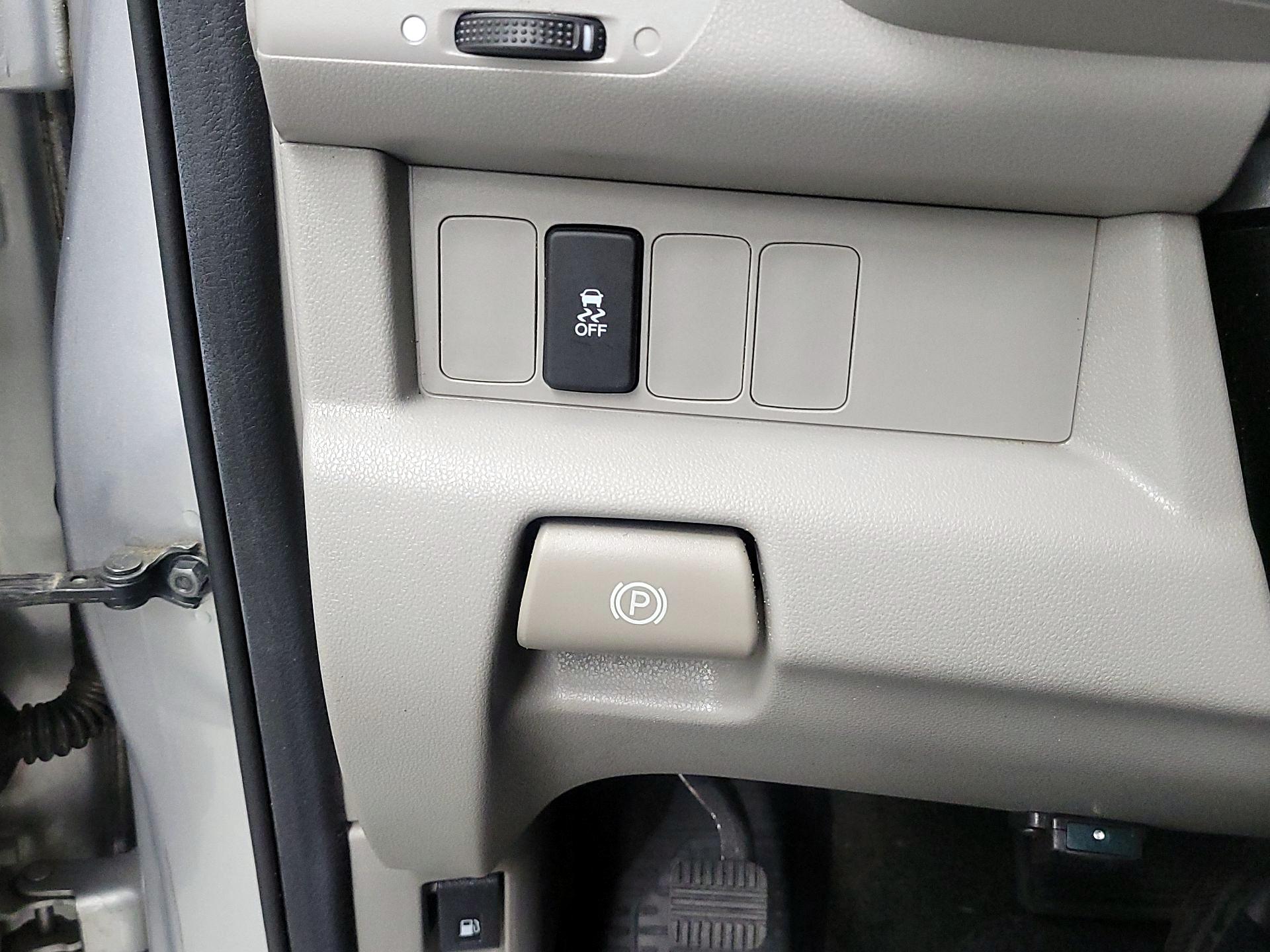 Thumbnail: 2013 Honda Pilot - 13