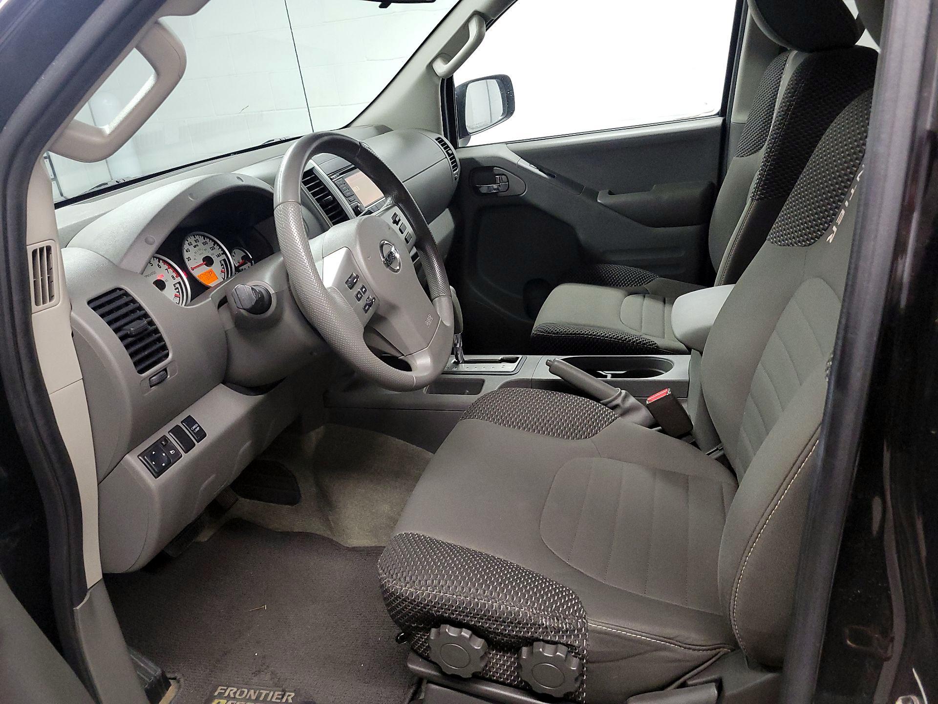 Thumbnail: 2015 Nissan Frontier - 11