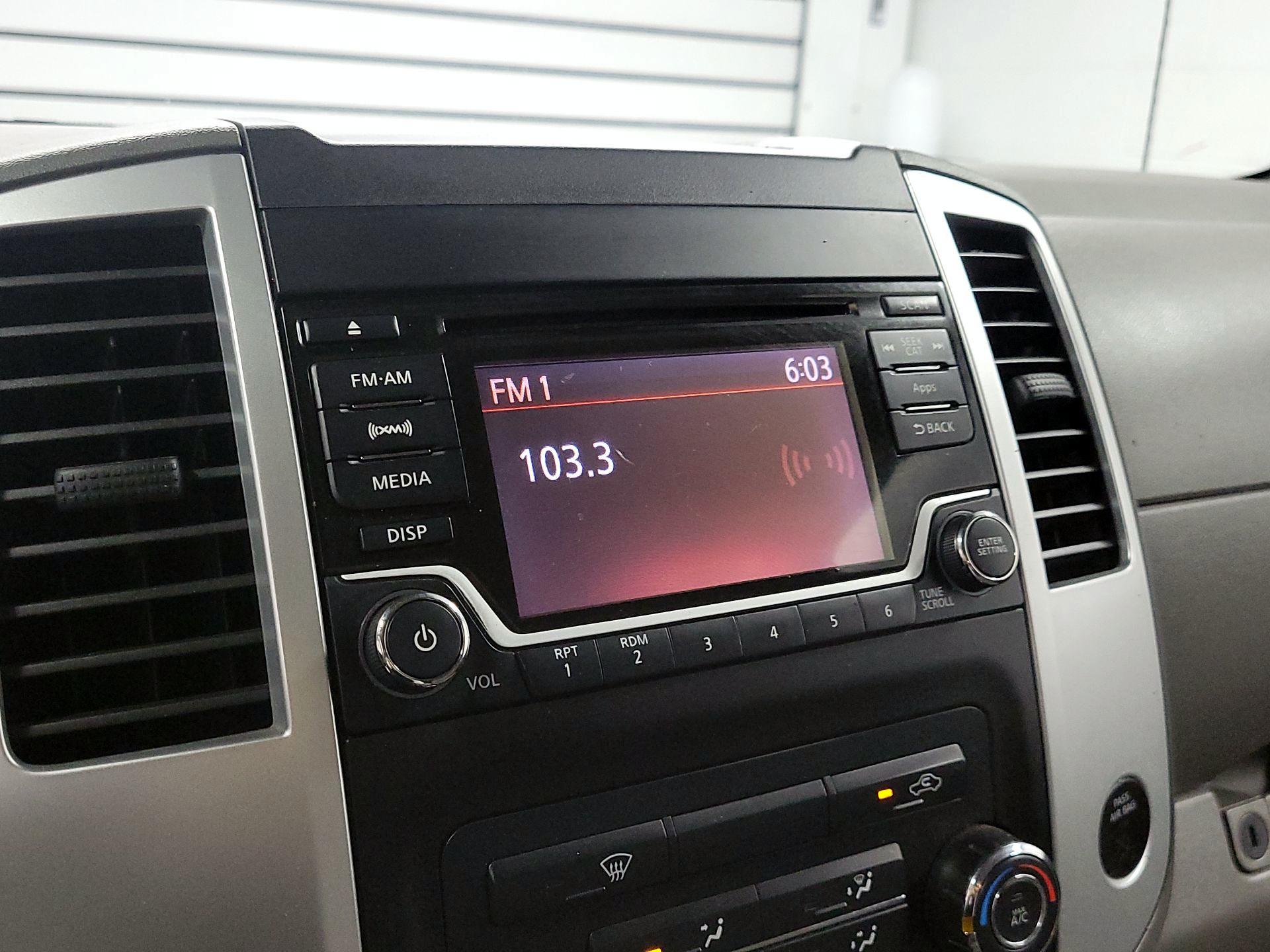 Thumbnail: 2015 Nissan Frontier - 14