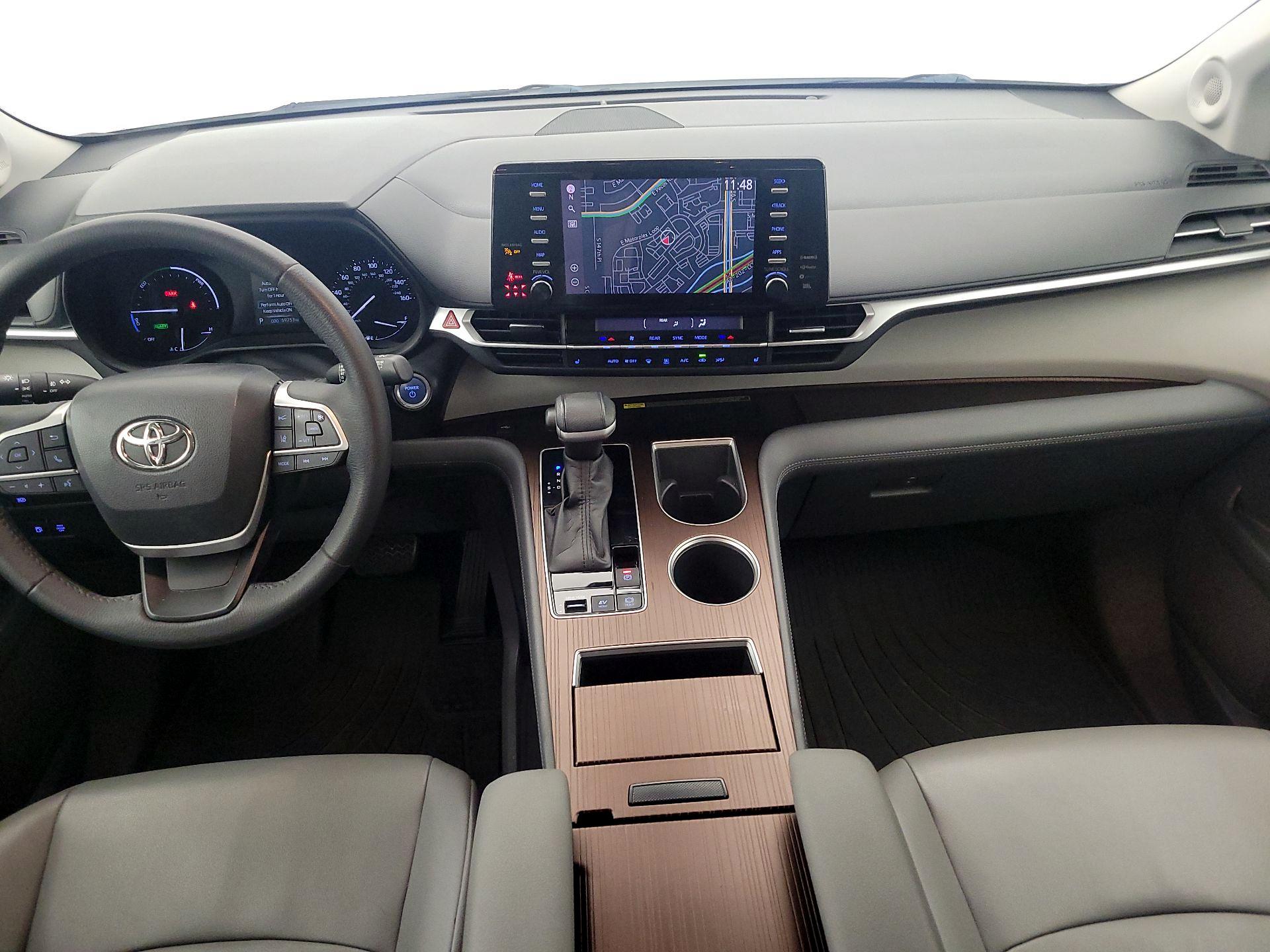 Thumbnail: 2021 Toyota Sienna - 9