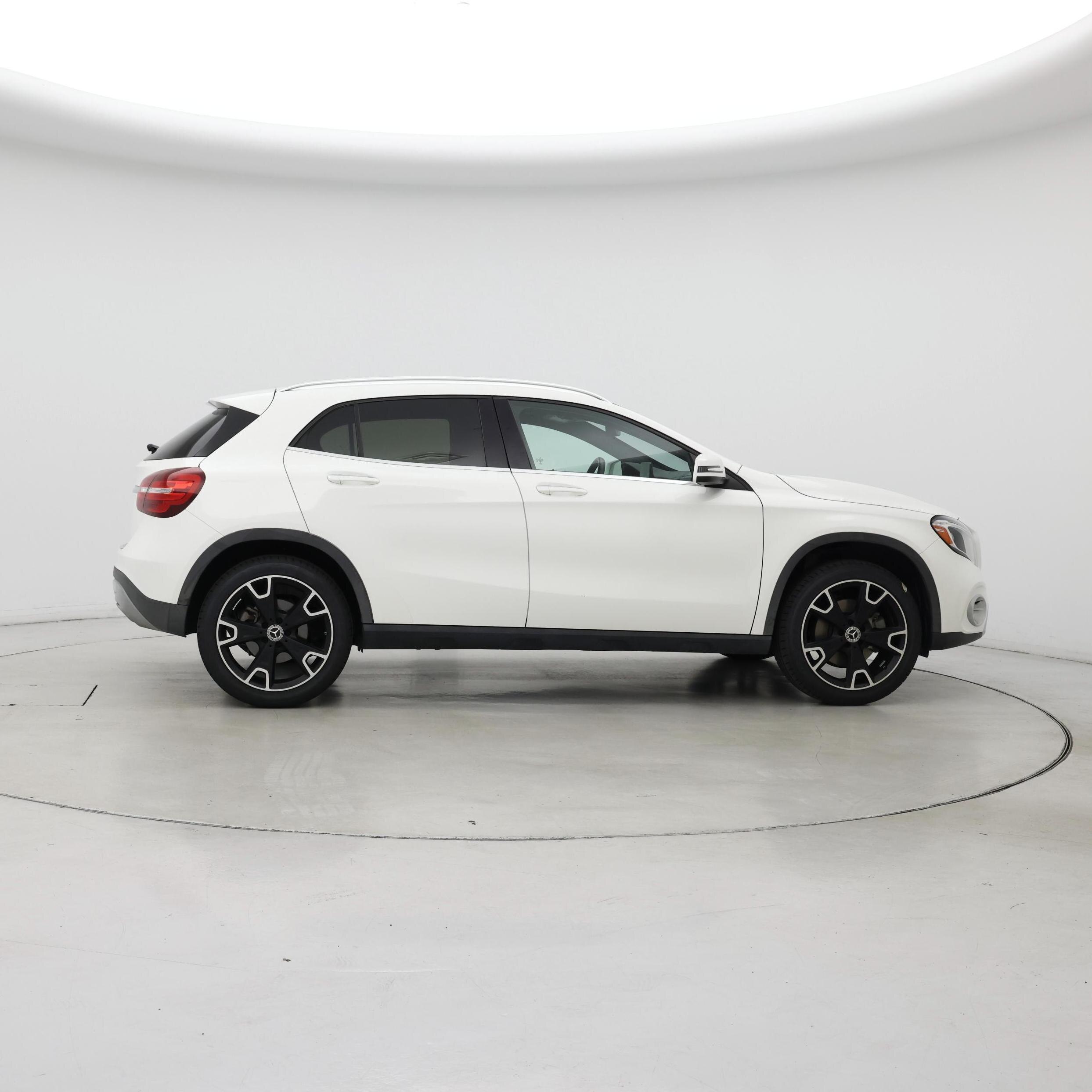 Thumbnail: 2019 Mercedes-Benz GLA - 7