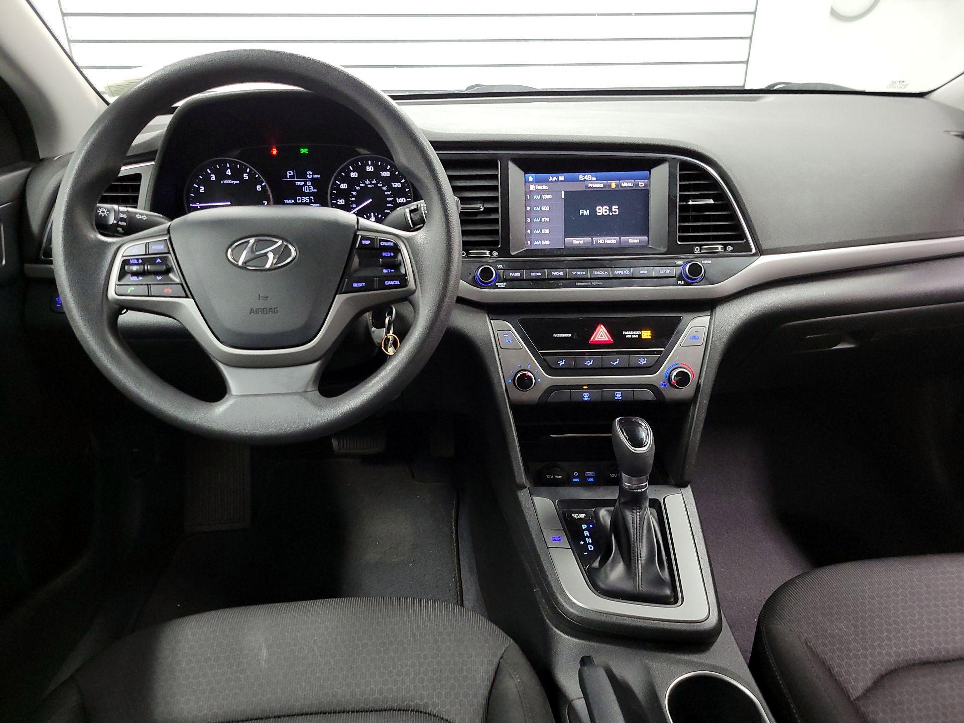 Thumbnail: 2018 Hyundai Elantra - 9