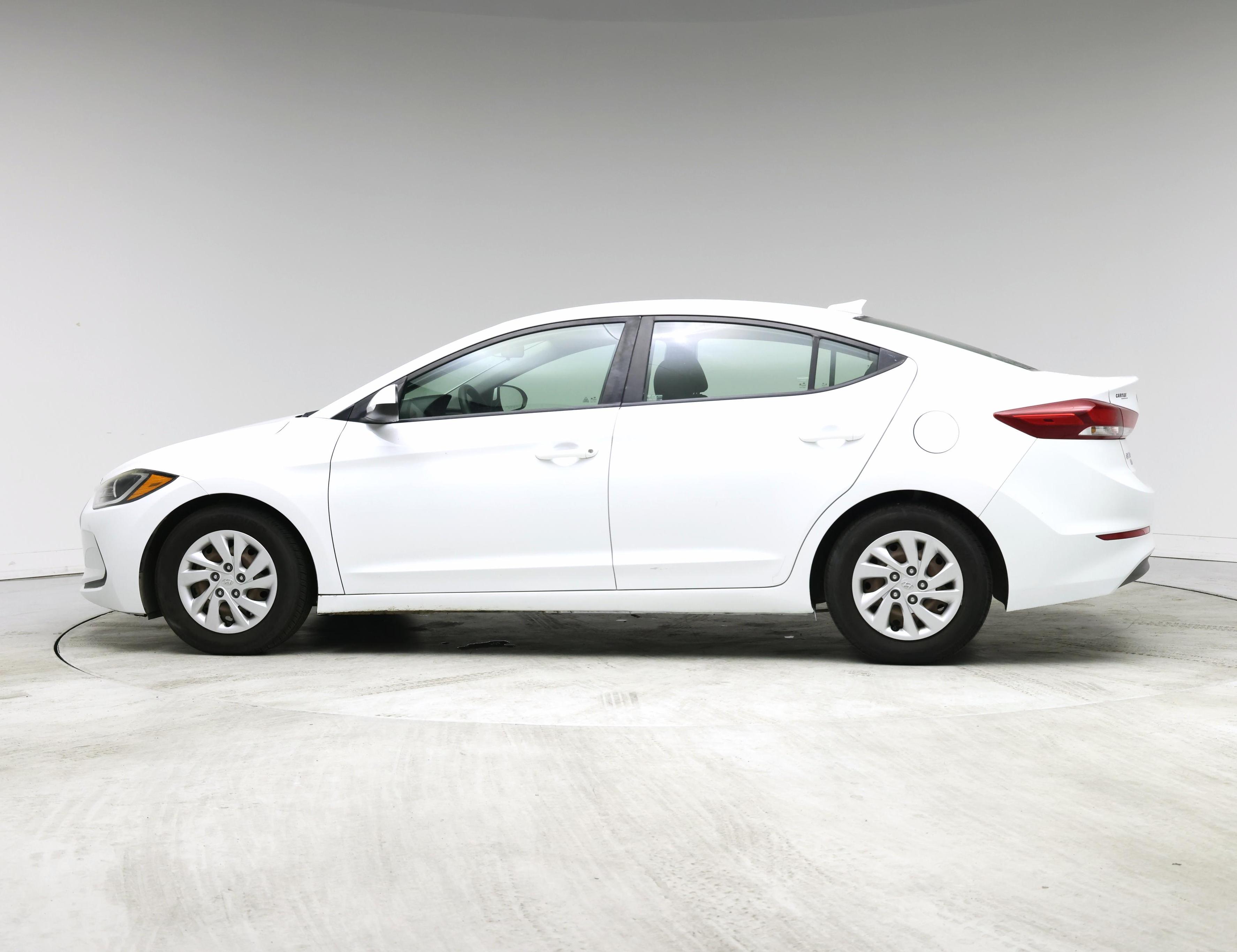Thumbnail: 2018 Hyundai Elantra - 3
