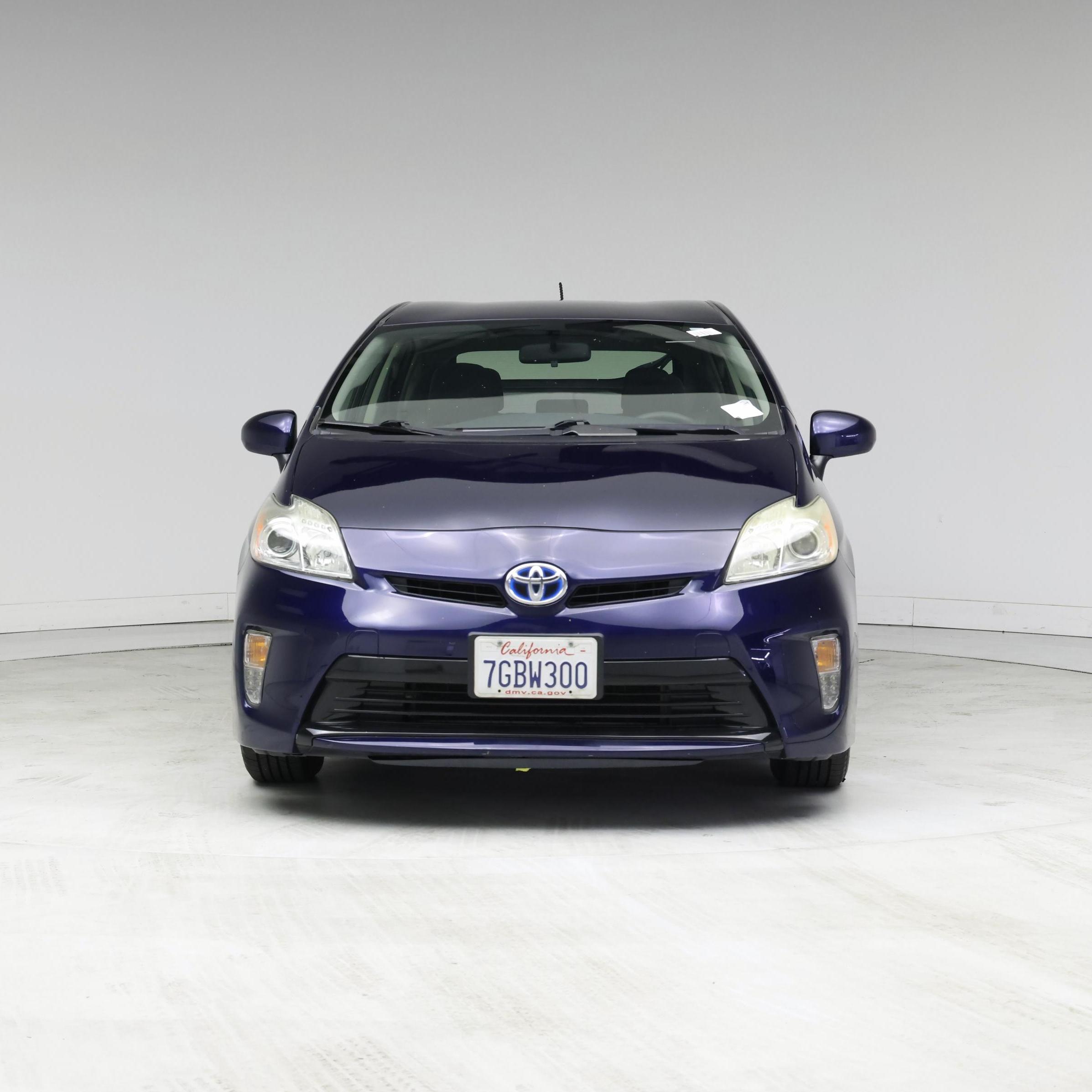 Thumbnail: 2014 Toyota Prius - 5