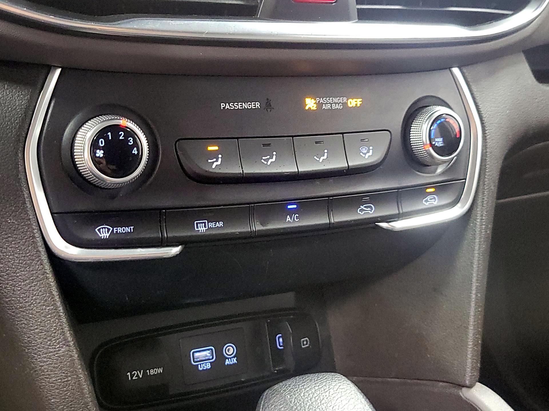 Thumbnail: 2019 Hyundai Santa Fe - 15