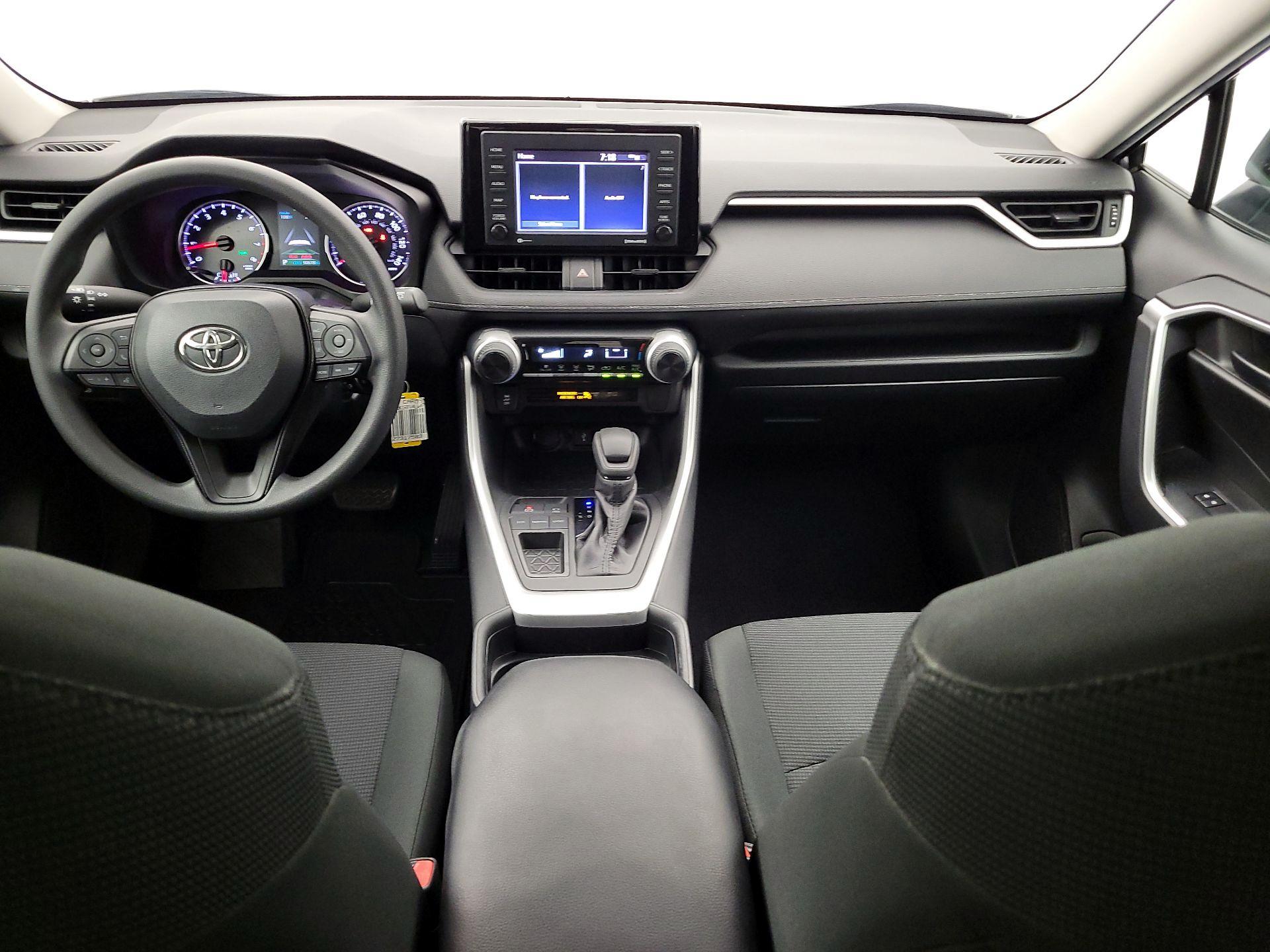 Thumbnail: 2020 Toyota RAV4 - 9