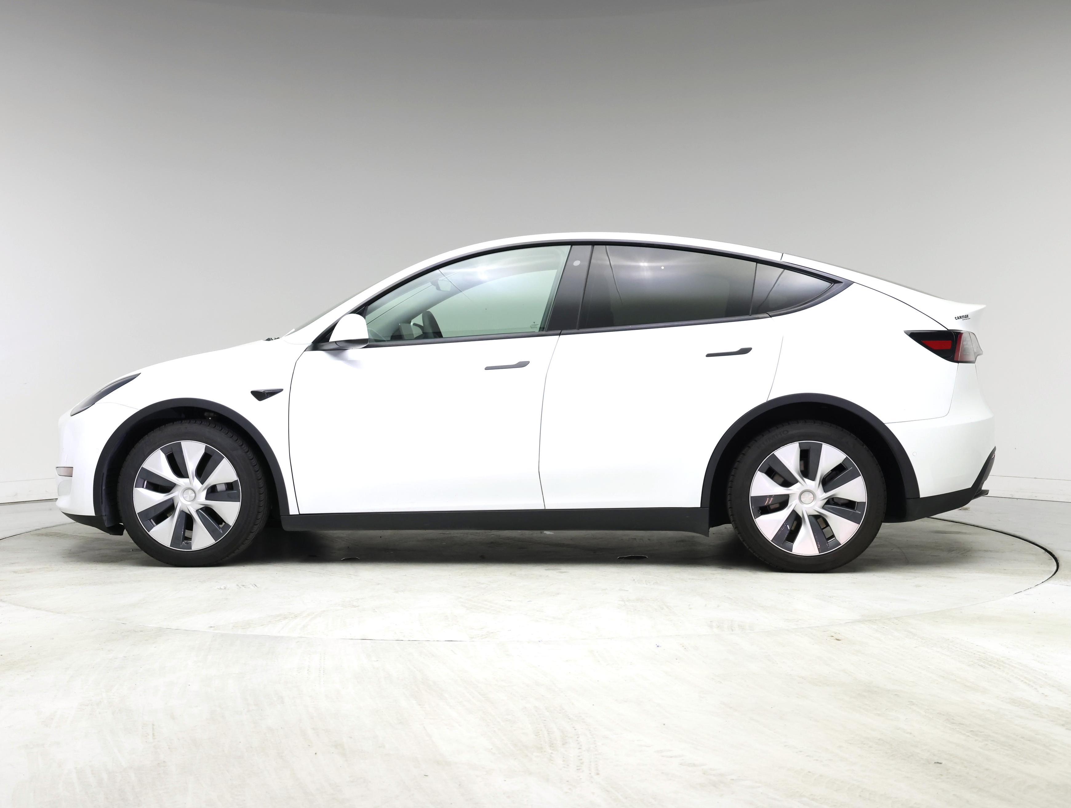 Thumbnail: 2020 Tesla Model Y - 3