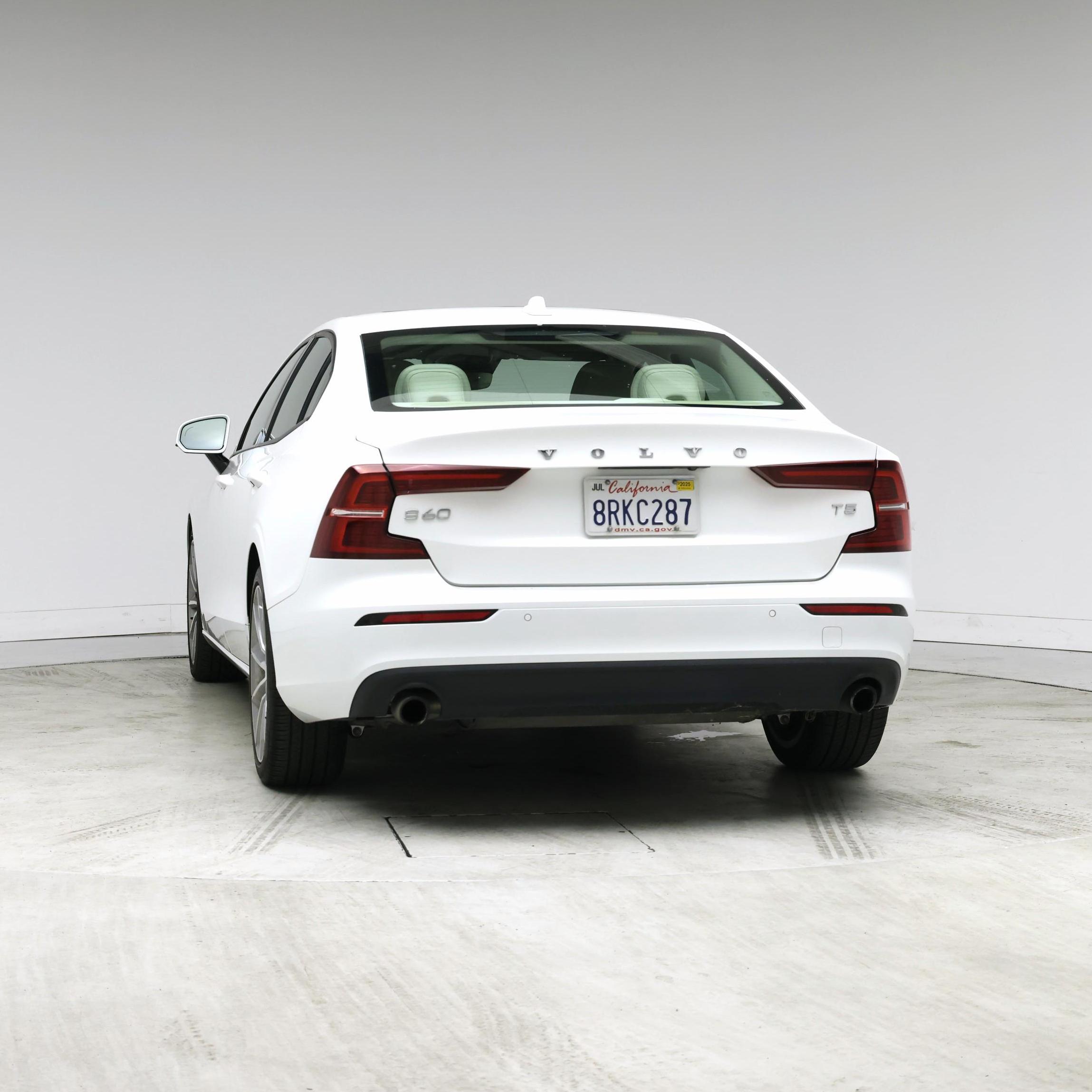 Thumbnail: 2020 Volvo S60 - 6