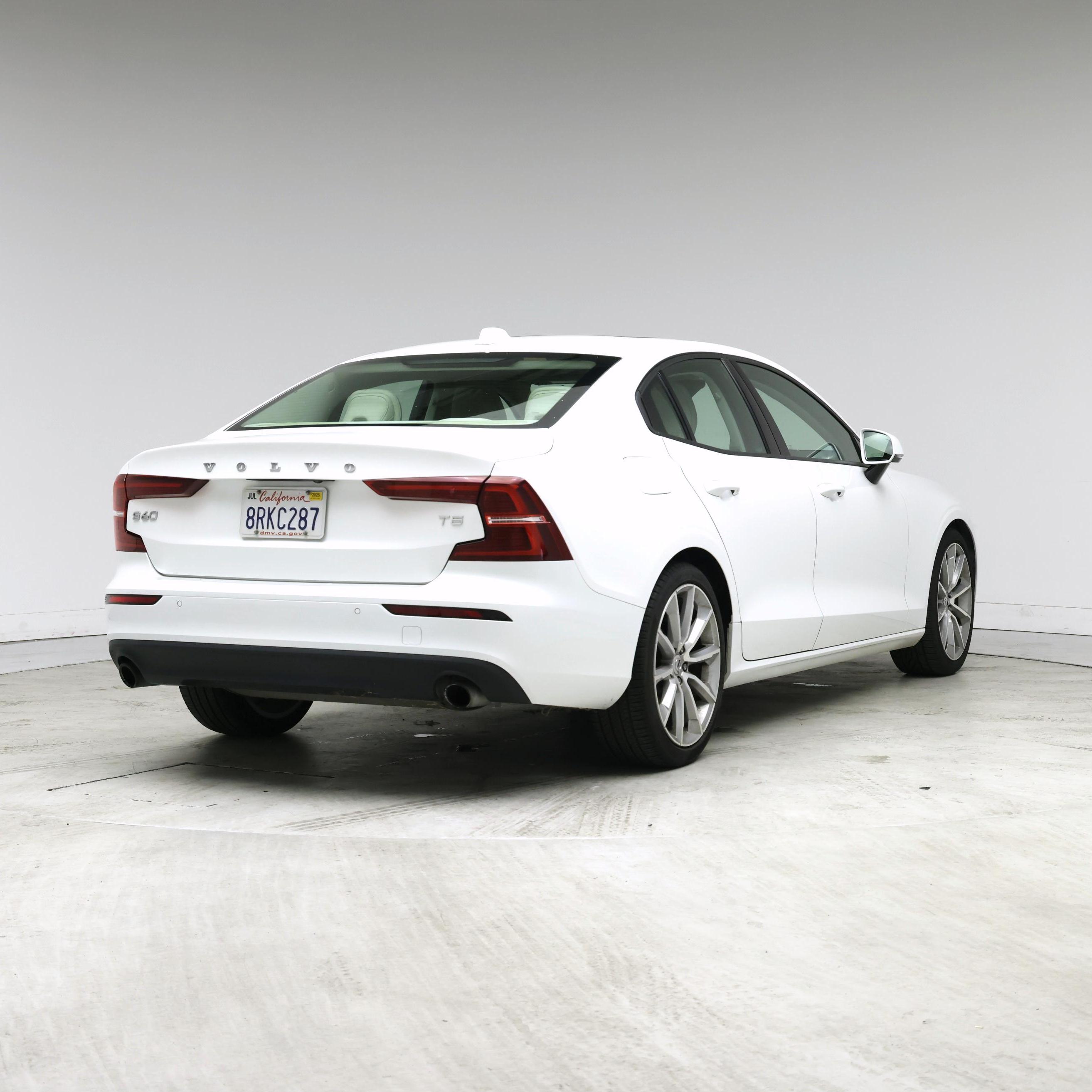 Thumbnail: 2020 Volvo S60 - 8
