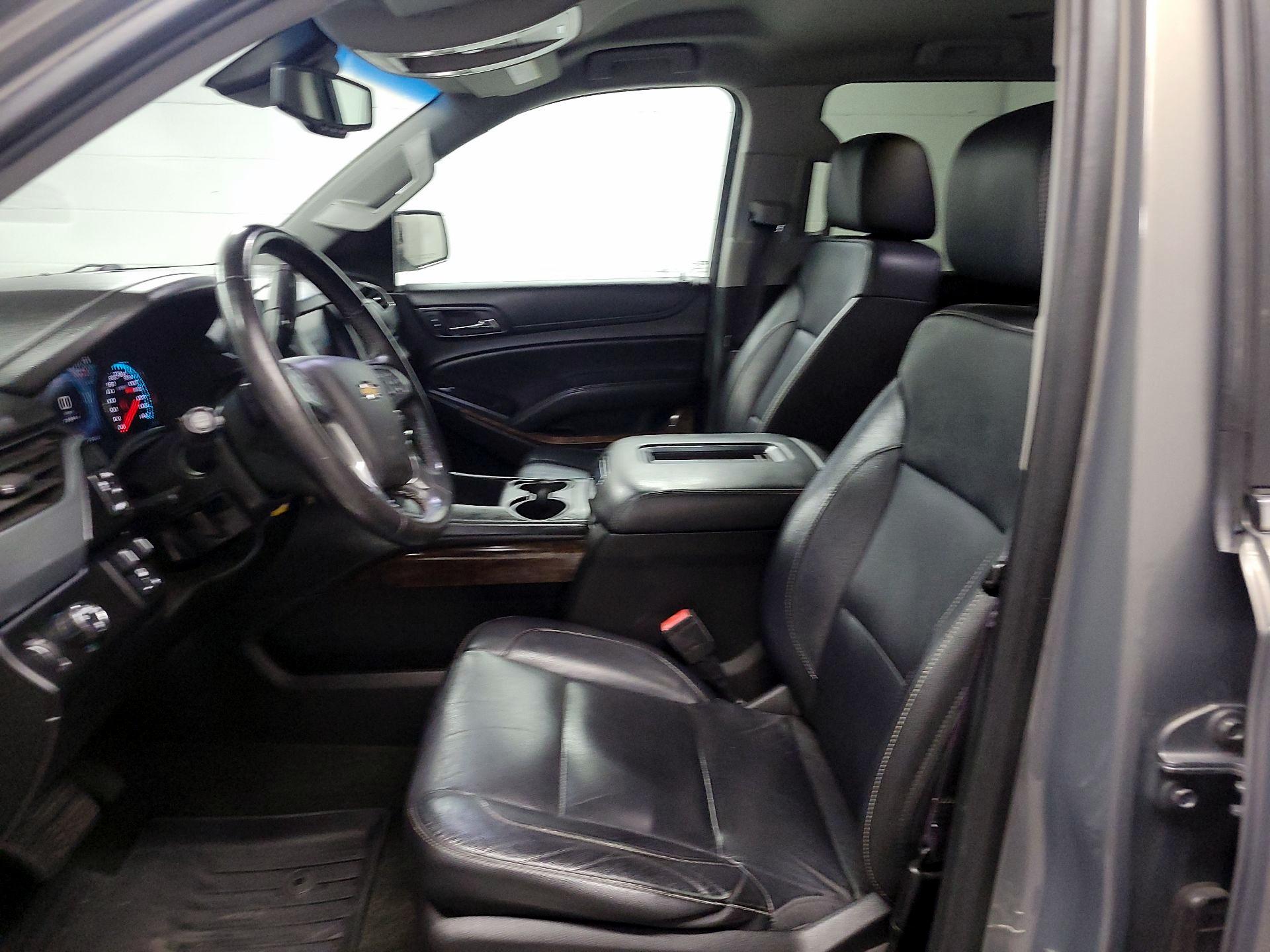 Thumbnail: 2017 Chevrolet Tahoe - 11
