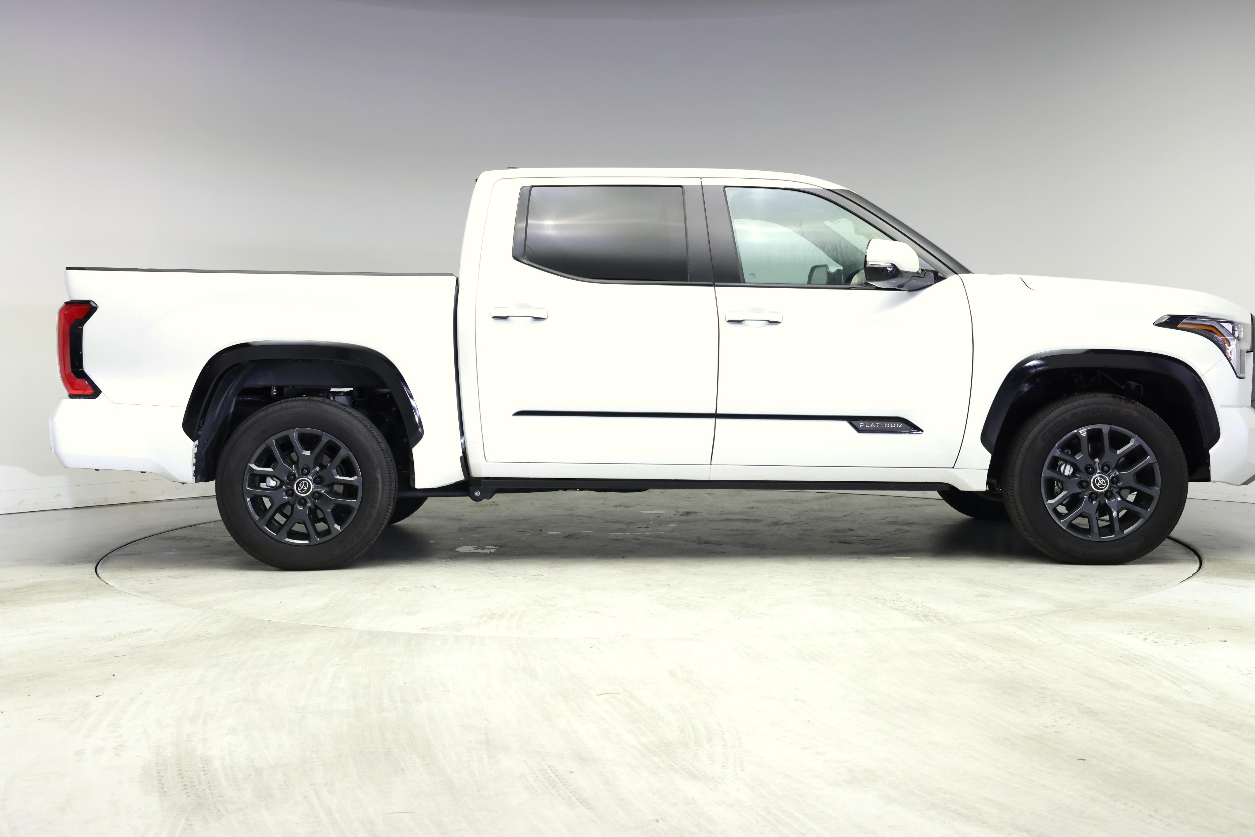 Thumbnail: 2024 Toyota Tundra - 7