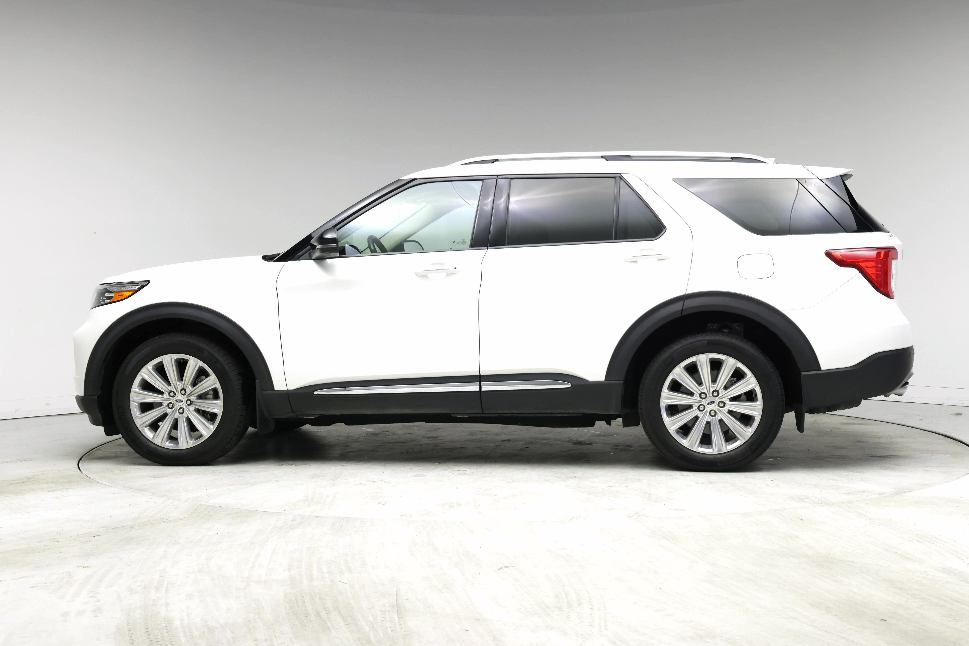 Thumbnail: 2020 Ford Explorer - 3