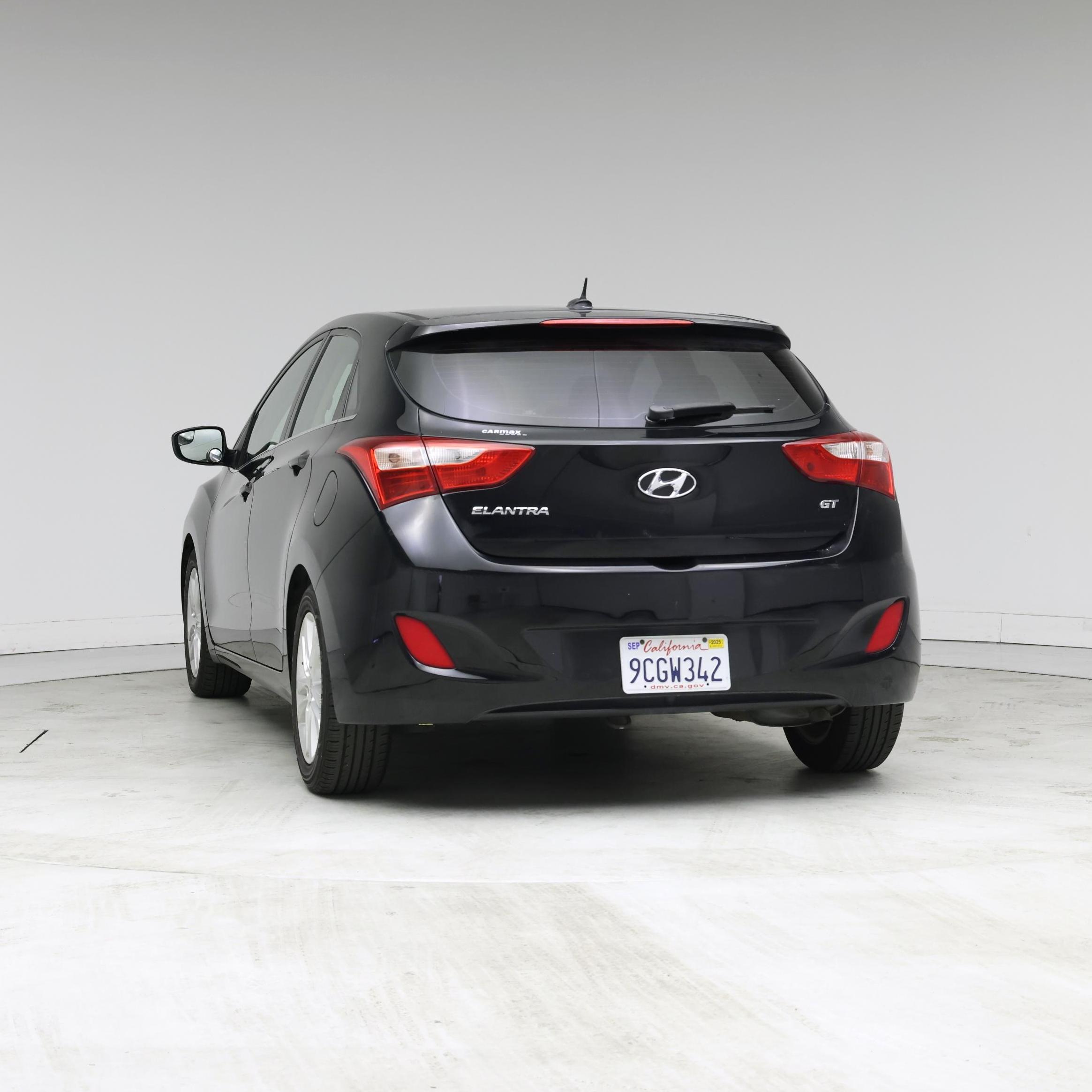 Thumbnail: 2014 Hyundai Elantra - 6