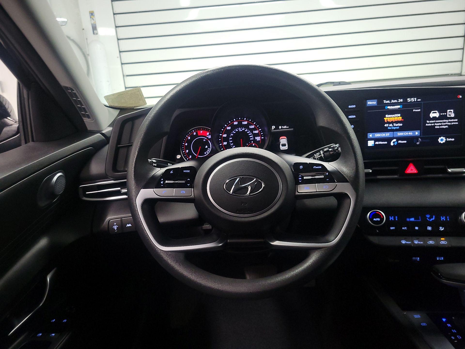 Thumbnail: 2021 Hyundai Elantra - 10