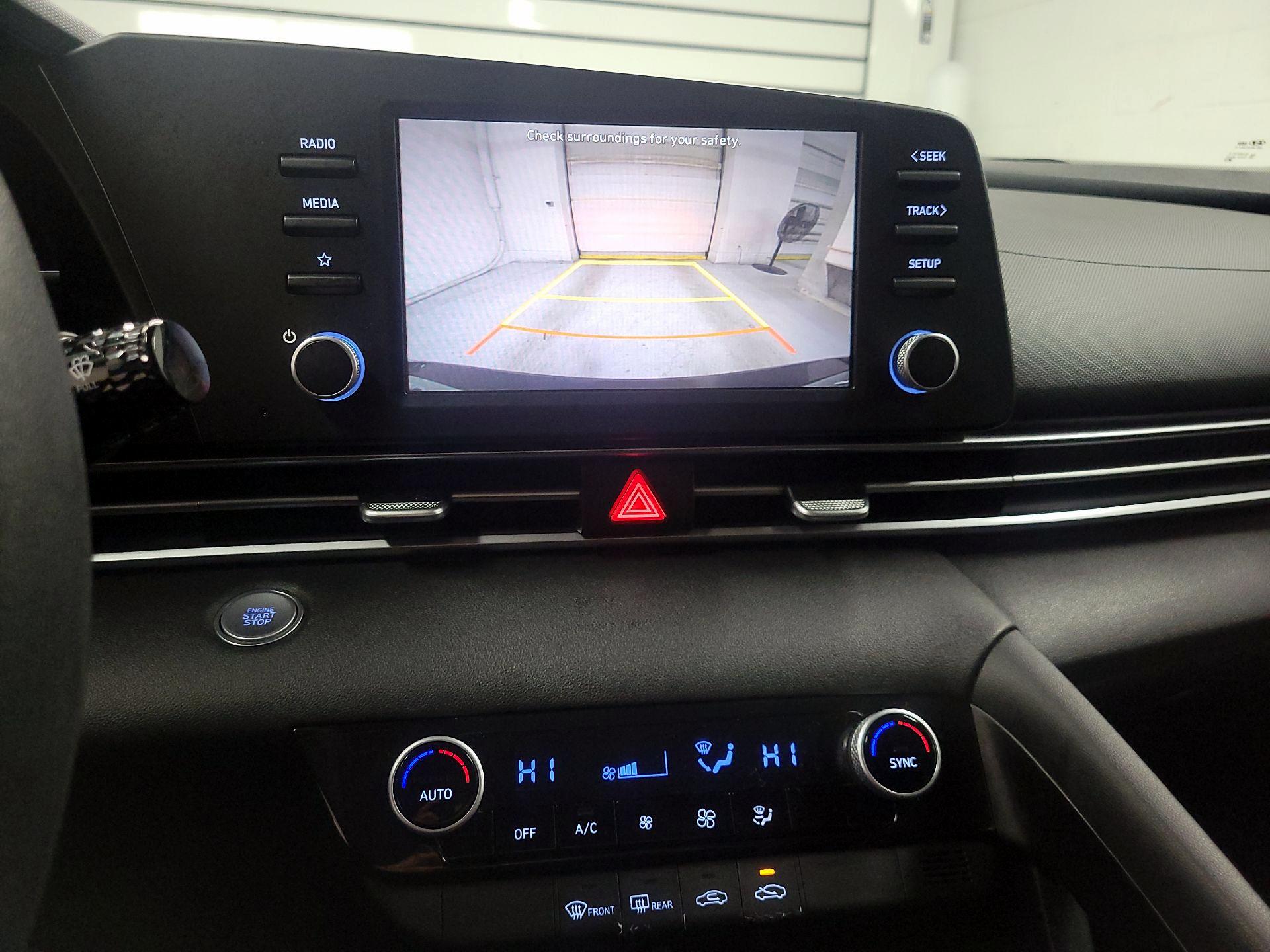 Thumbnail: 2021 Hyundai Elantra - 13