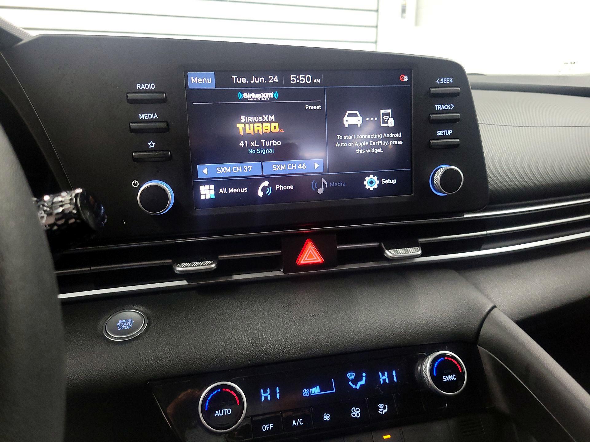 Thumbnail: 2021 Hyundai Elantra - 14