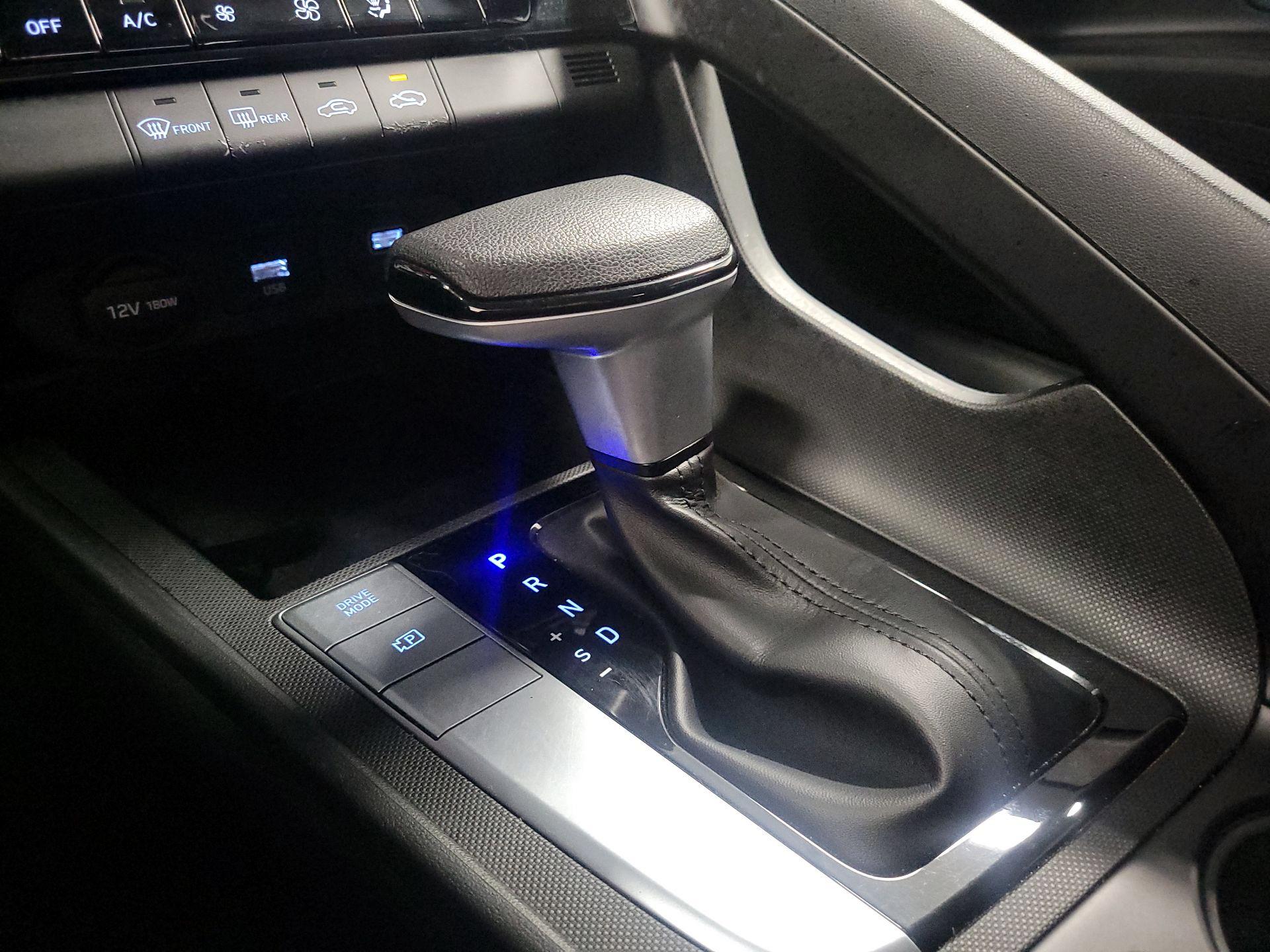 Thumbnail: 2021 Hyundai Elantra - 16