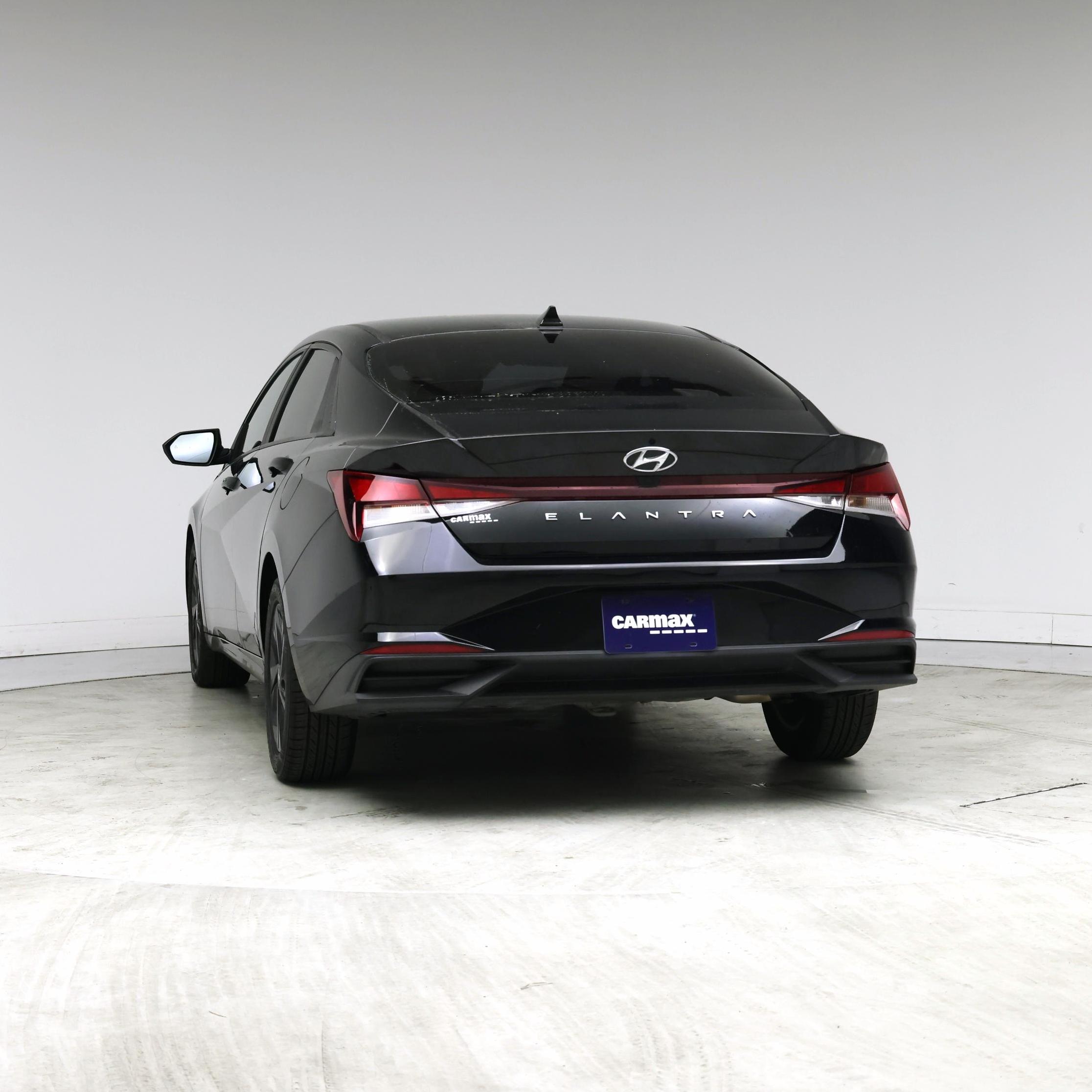 Thumbnail: 2021 Hyundai Elantra - 6