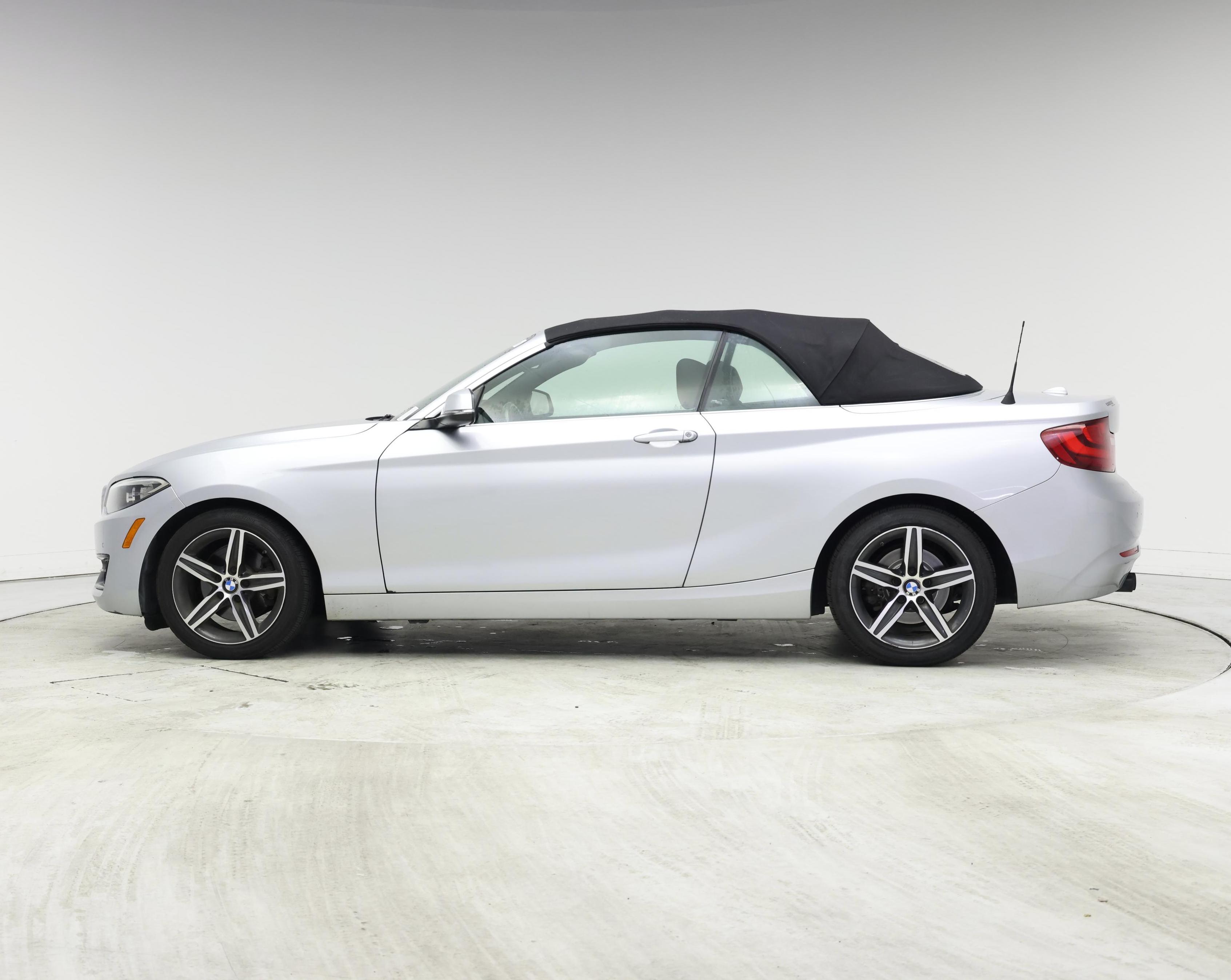 Thumbnail: 2017 BMW 2 Series - 3