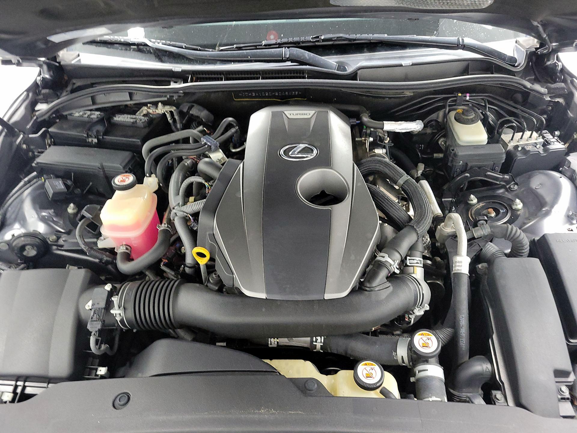 Thumbnail: 2017 Lexus IS - 19