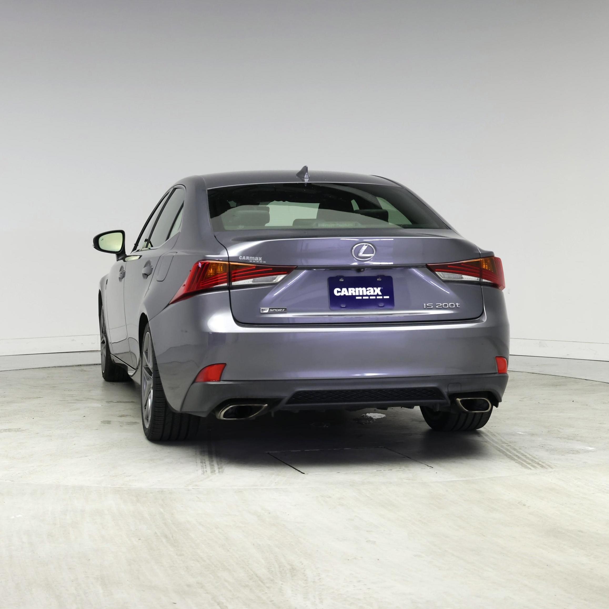 Thumbnail: 2017 Lexus IS - 6