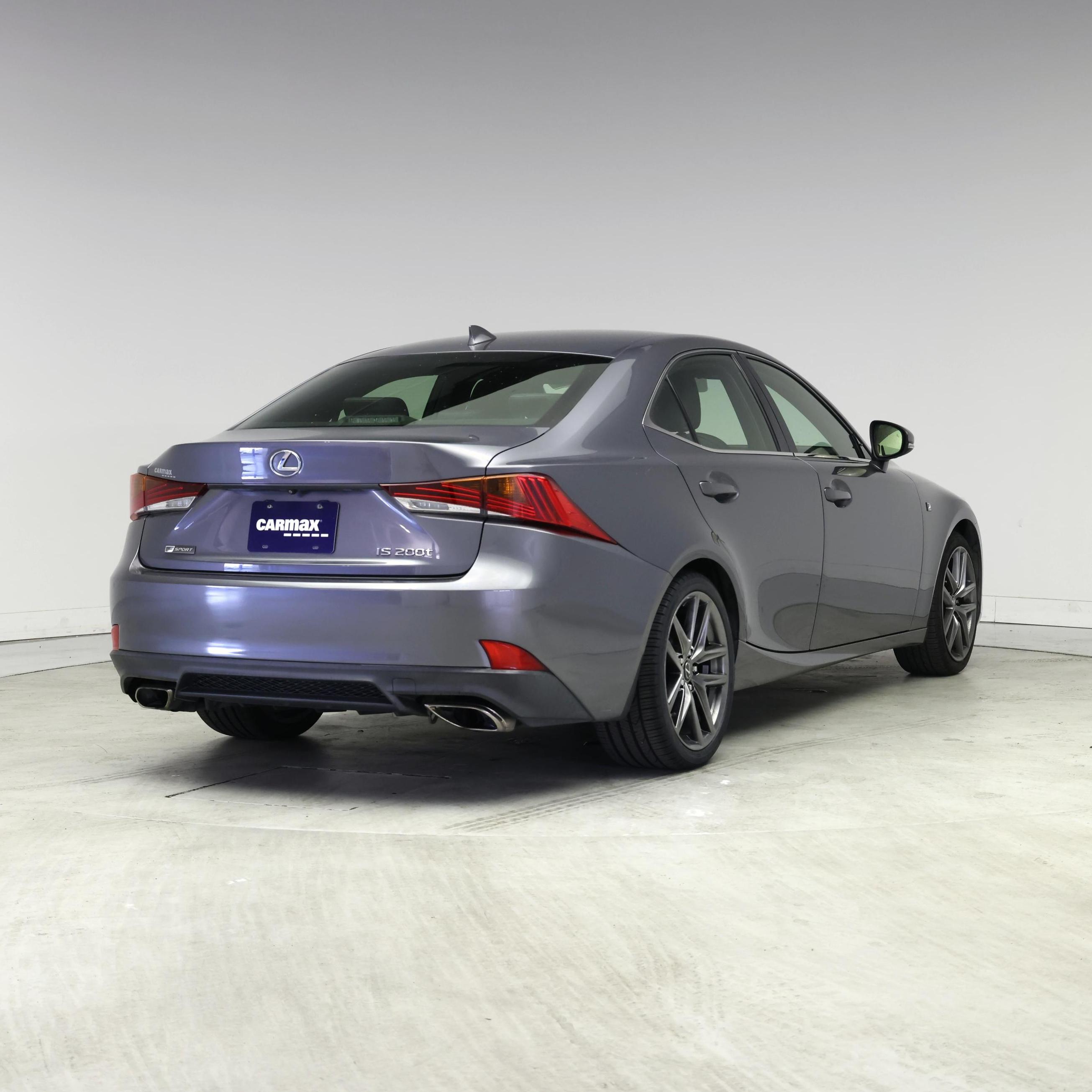 Thumbnail: 2017 Lexus IS - 8