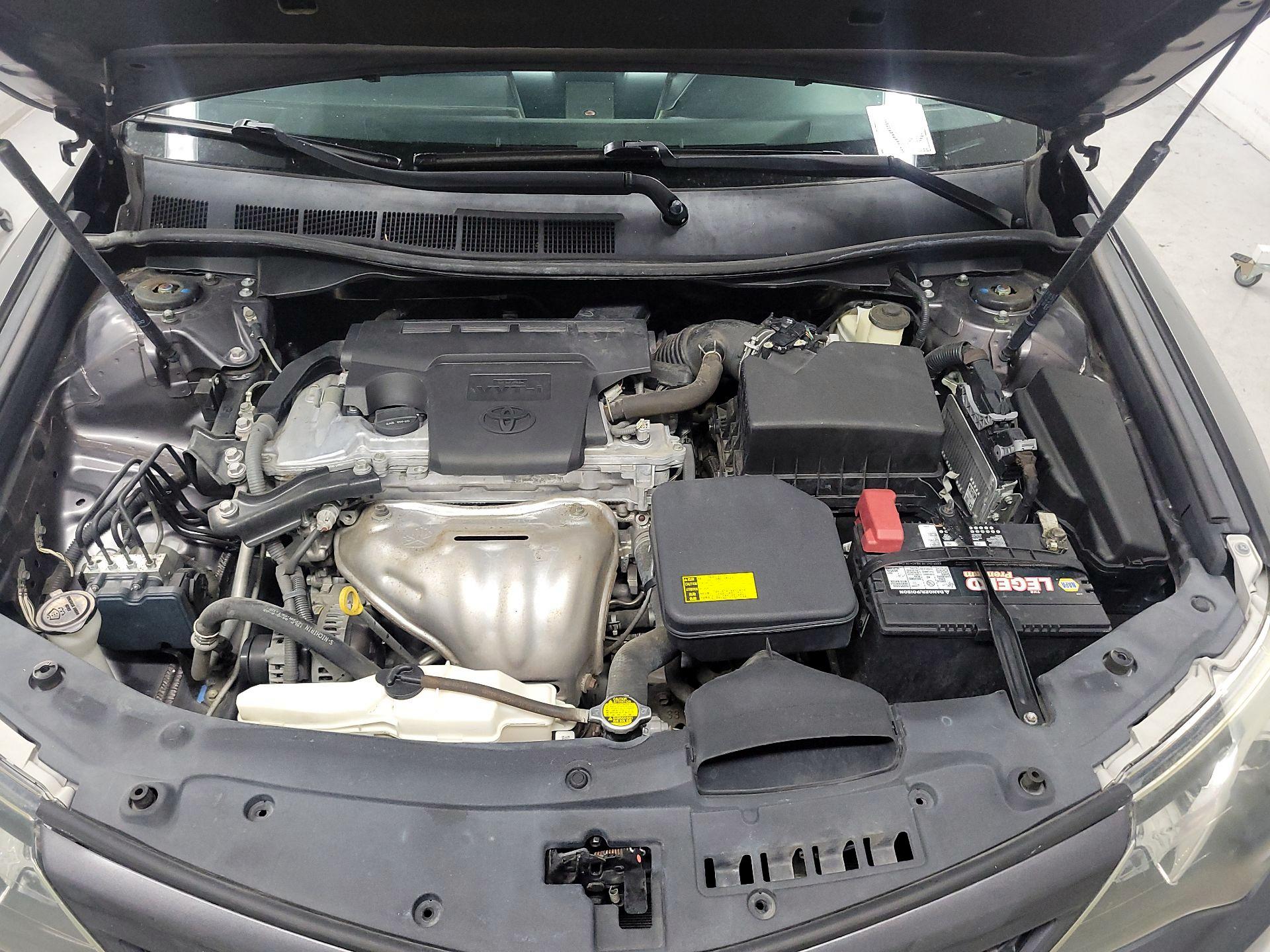 Thumbnail: 2014 Toyota Camry - 20