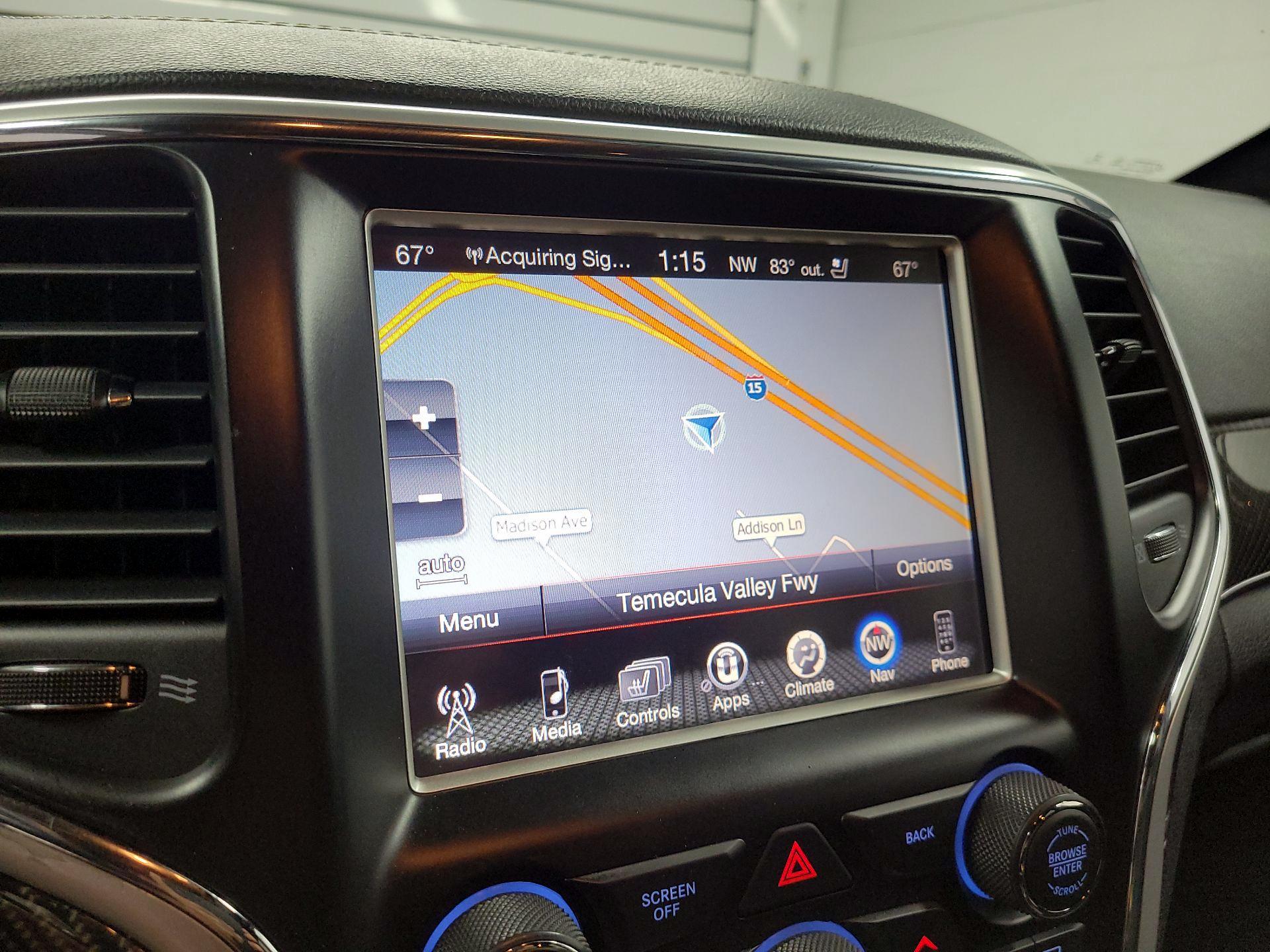 Thumbnail: 2015 Jeep Grand Cherokee - 14