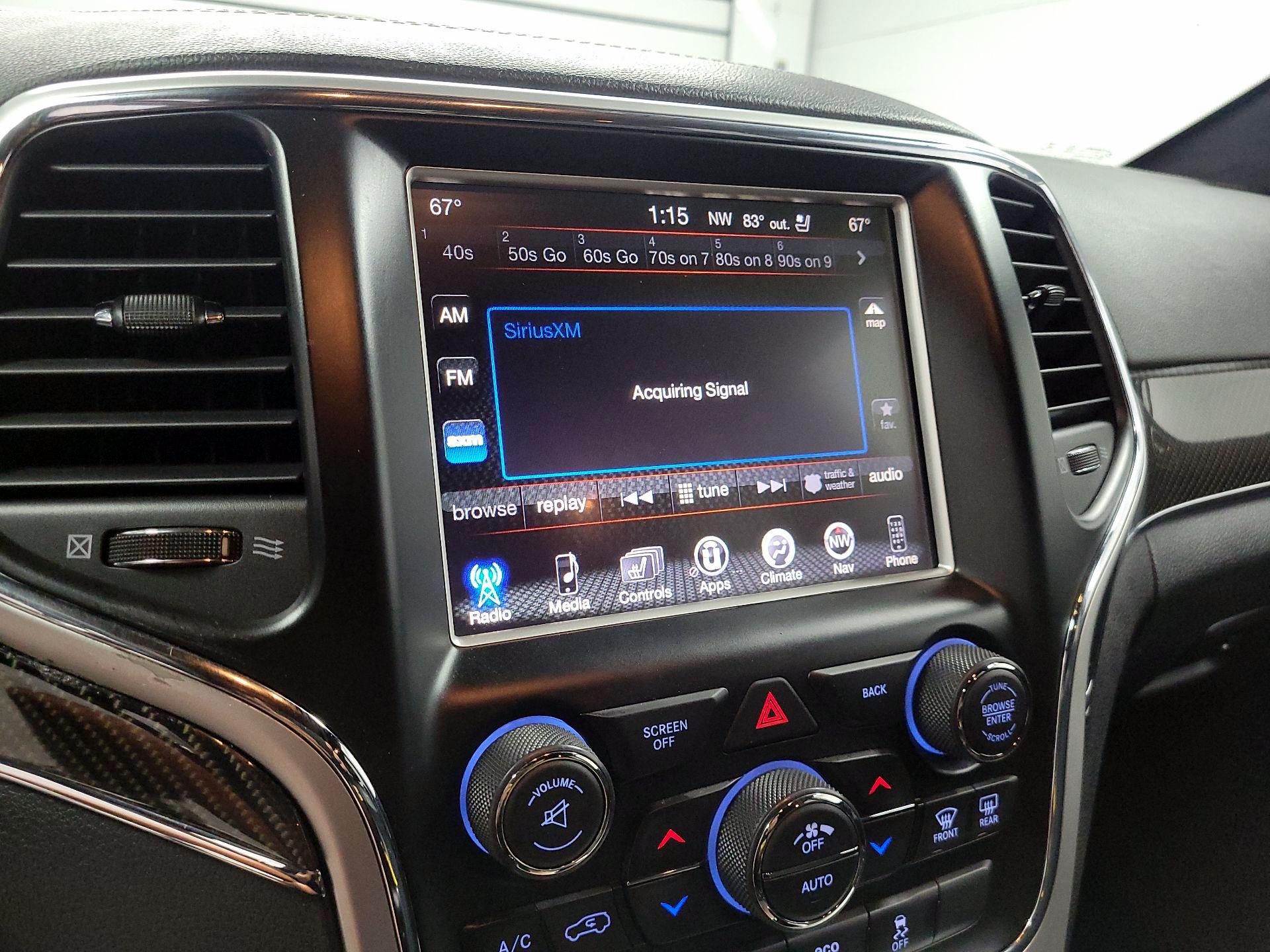Thumbnail: 2015 Jeep Grand Cherokee - 16