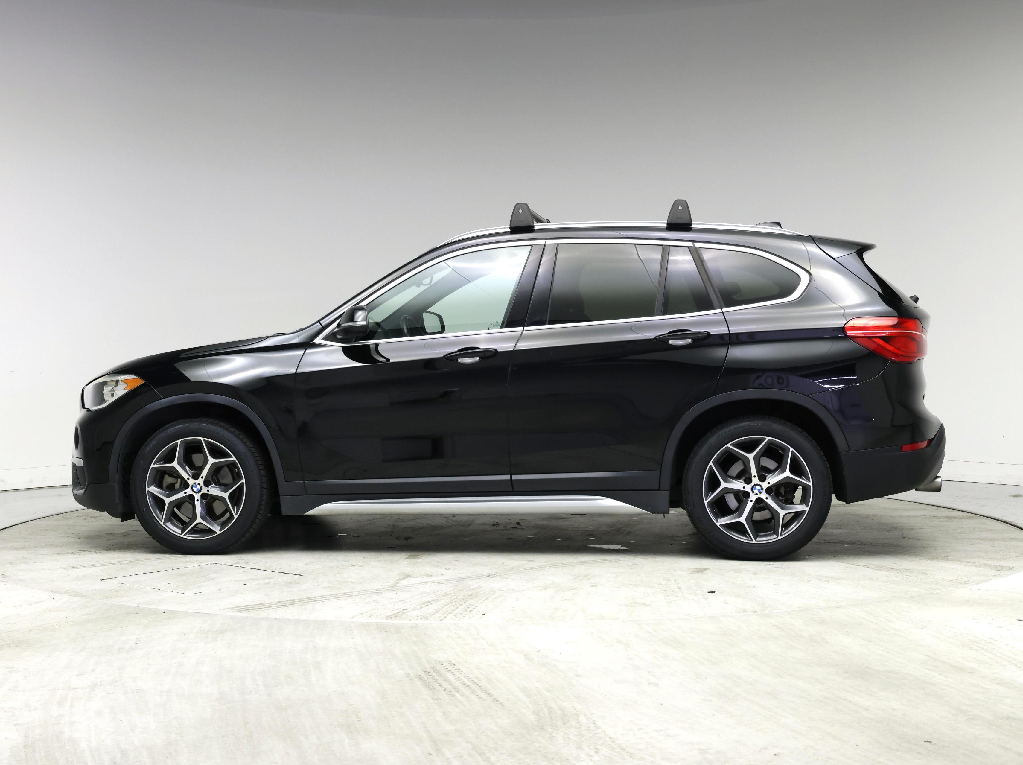Thumbnail: 2018 BMW X1 - 3