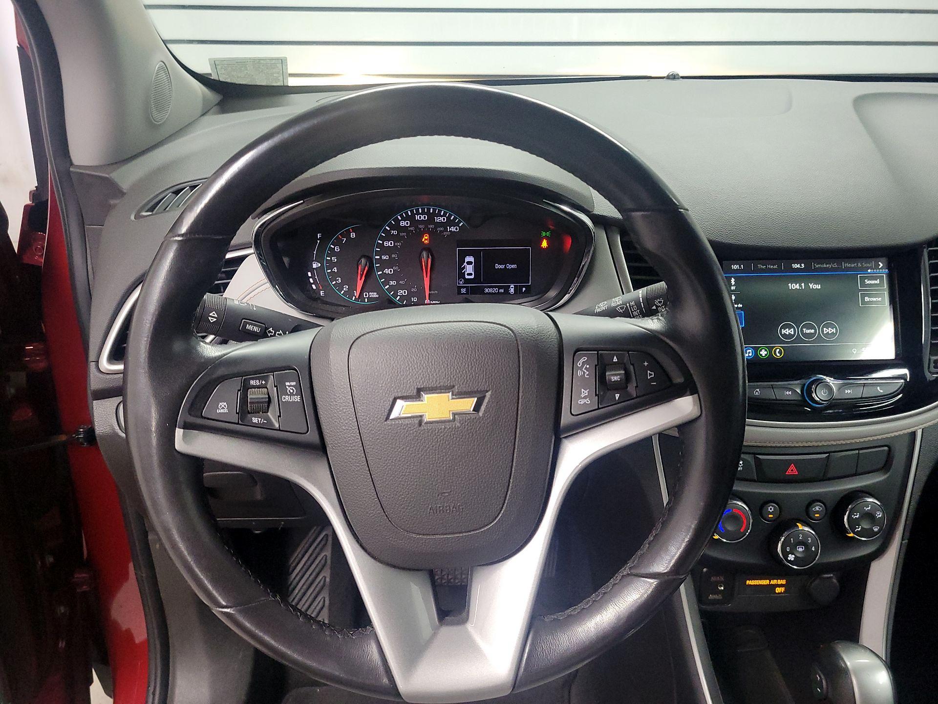 Thumbnail: 2019 Chevrolet Trax - 10