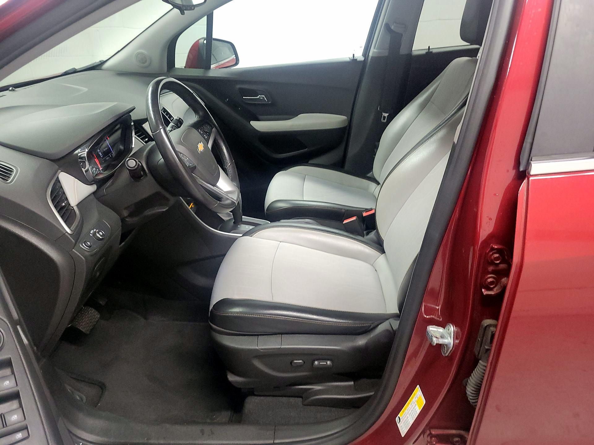 Thumbnail: 2019 Chevrolet Trax - 11