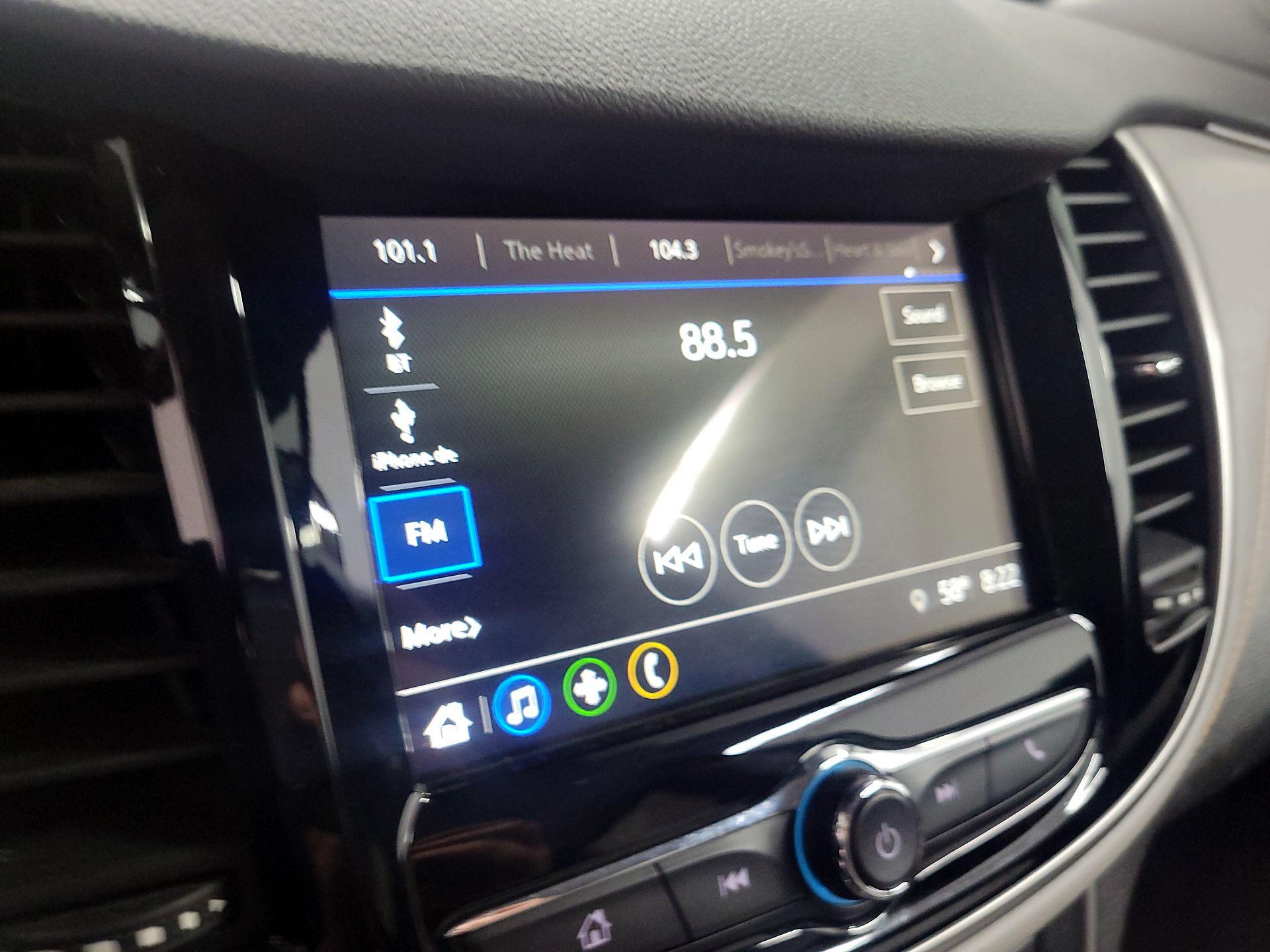 Thumbnail: 2019 Chevrolet Trax - 15