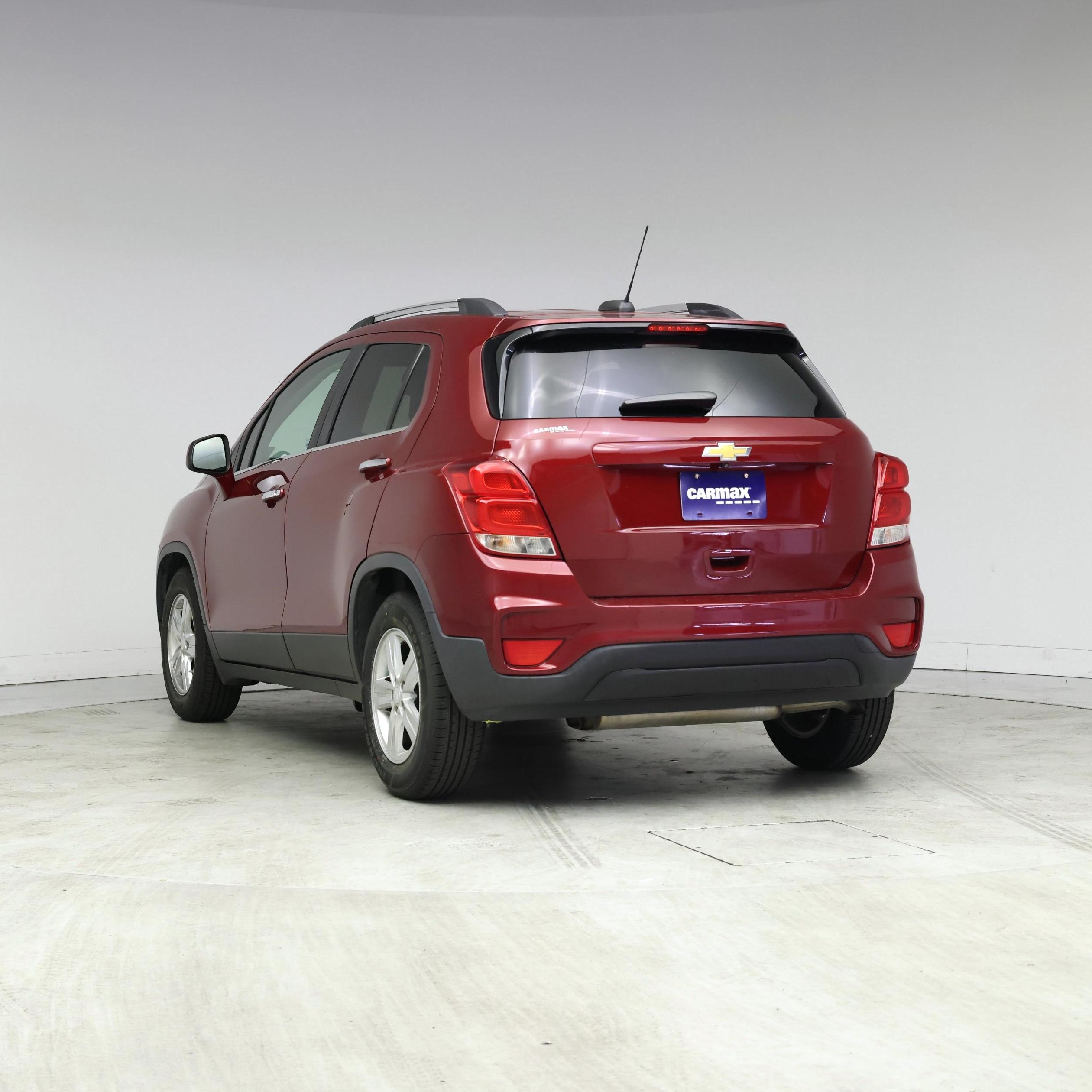Thumbnail: 2019 Chevrolet Trax - 2