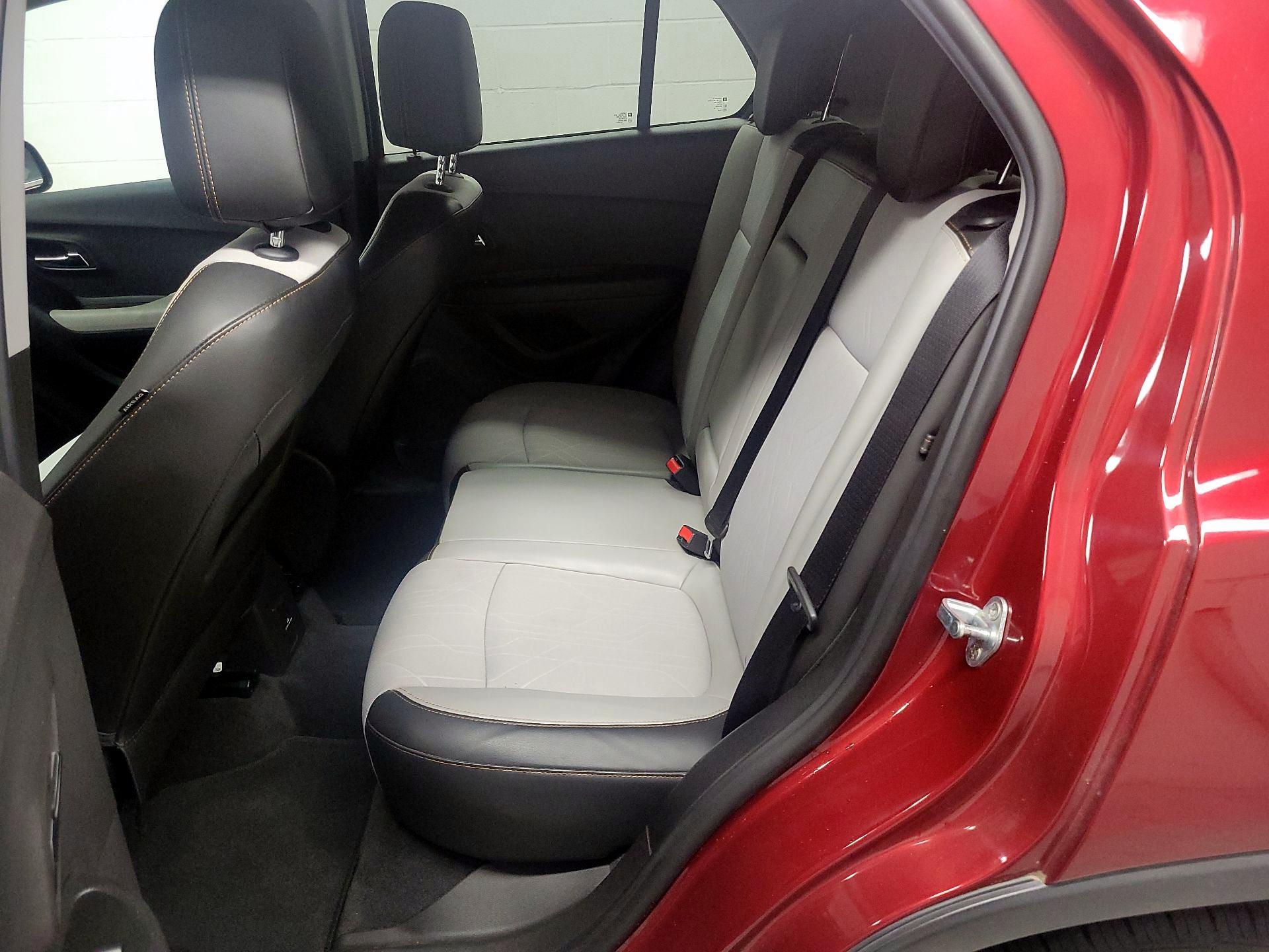 Thumbnail: 2019 Chevrolet Trax - 19