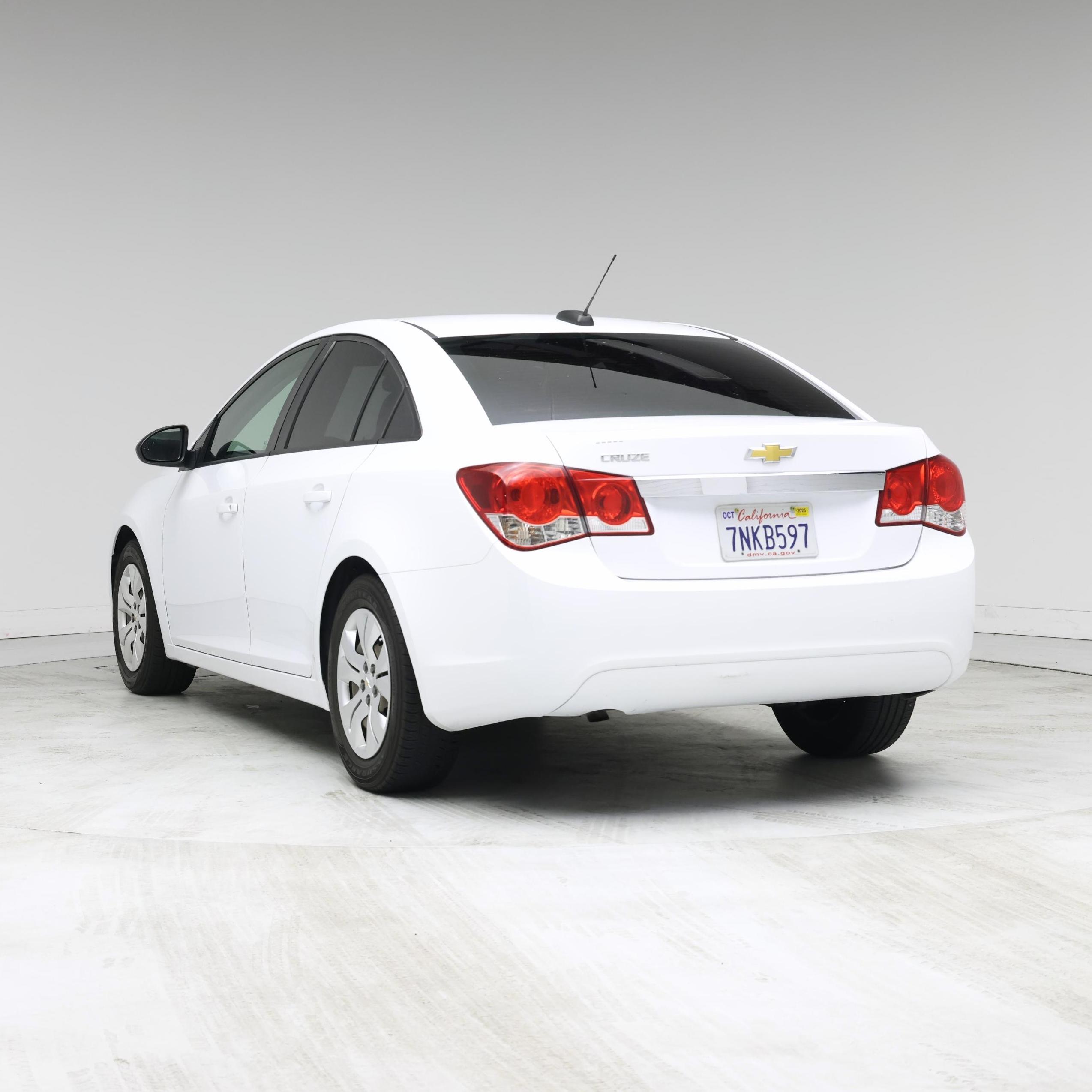 Thumbnail: 2016 Chevrolet Cruze - 2