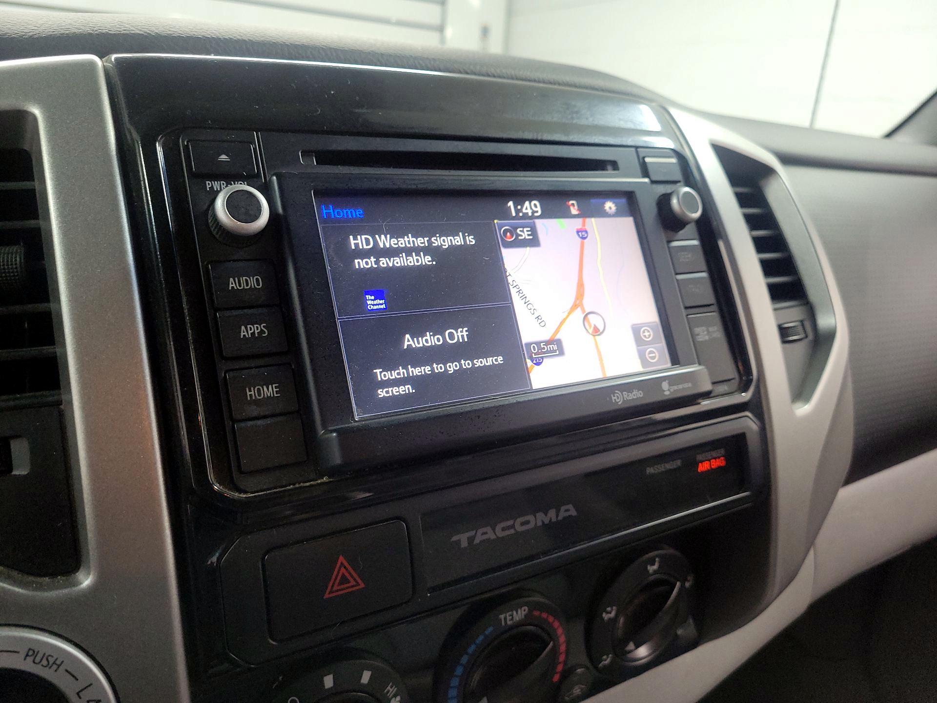 Thumbnail: 2015 Toyota Tacoma - 14