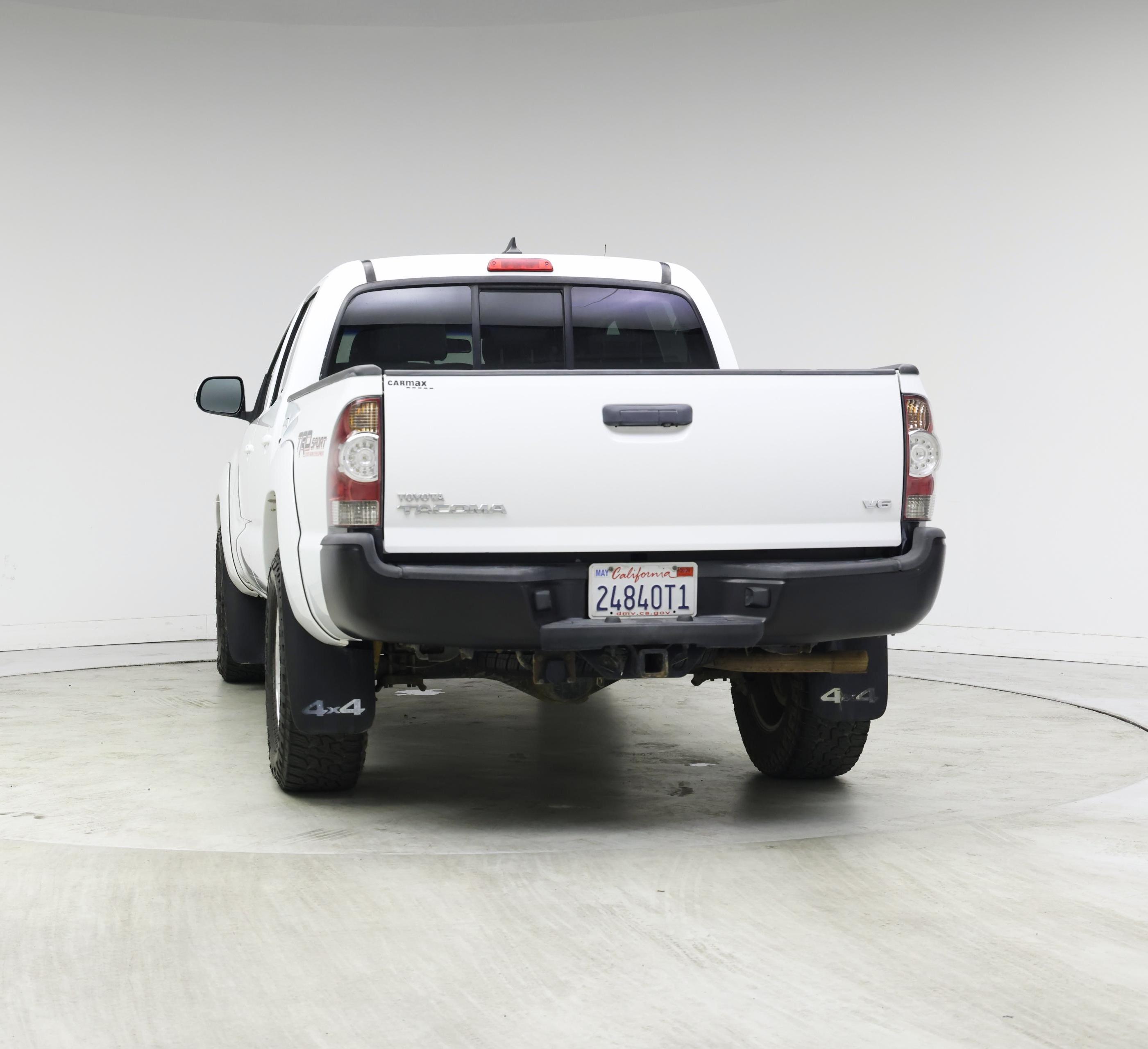 Thumbnail: 2015 Toyota Tacoma - 6