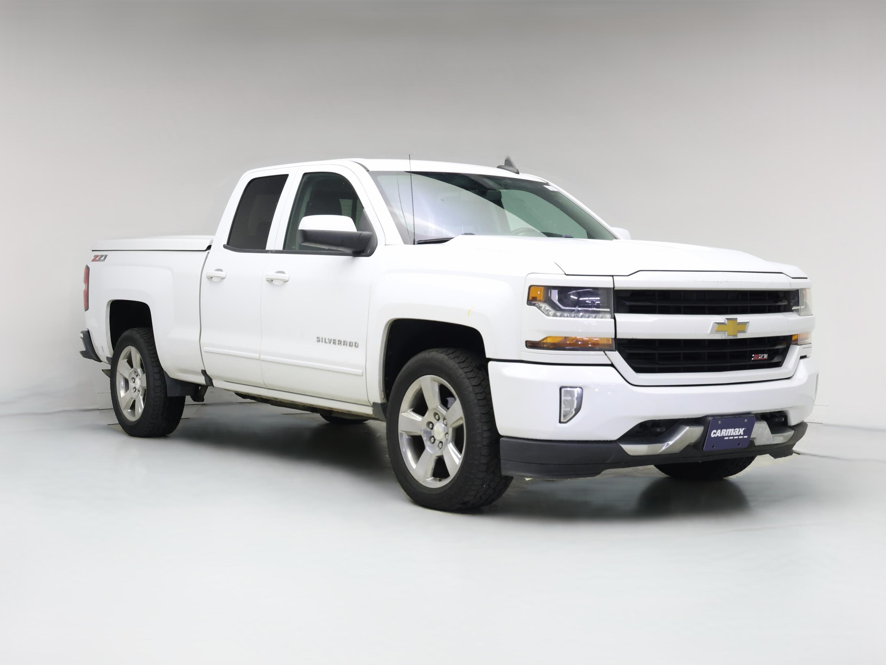 Thumbnail: 2017 Chevrolet Silverado 1500 - 1