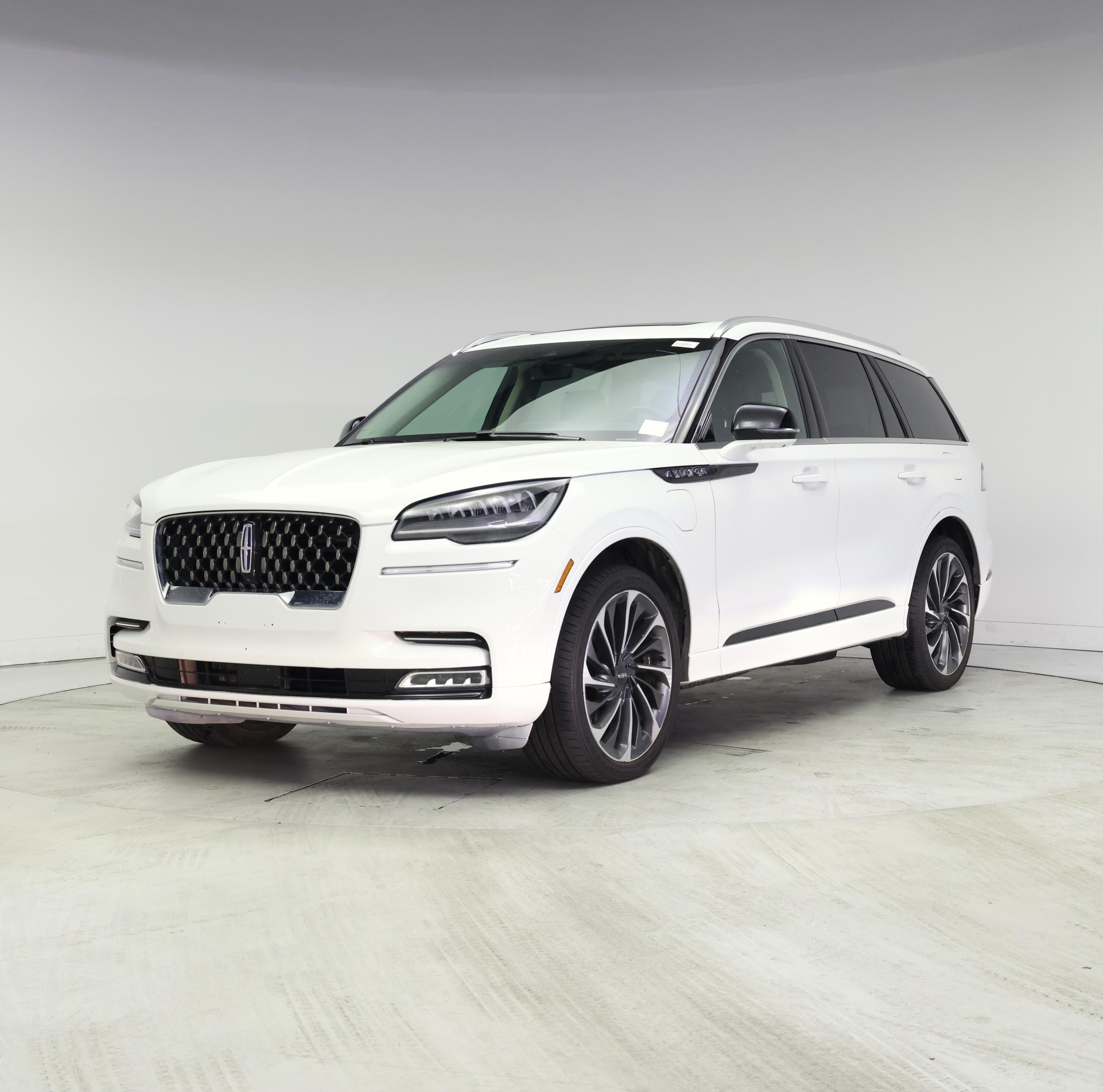 Thumbnail: 2020 Lincoln Aviator - 4
