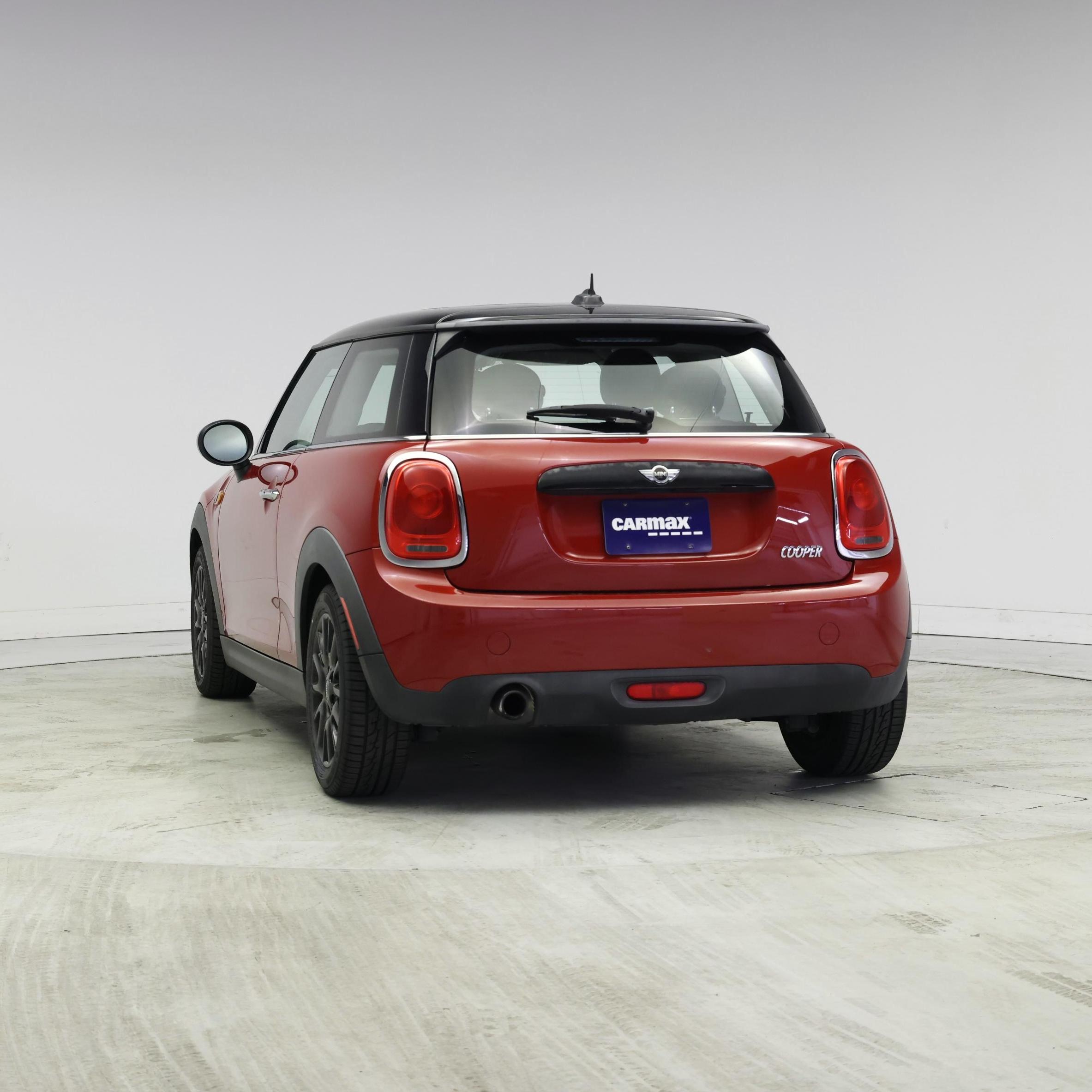 Thumbnail: 2016 MINI Cooper Hardtop - 6