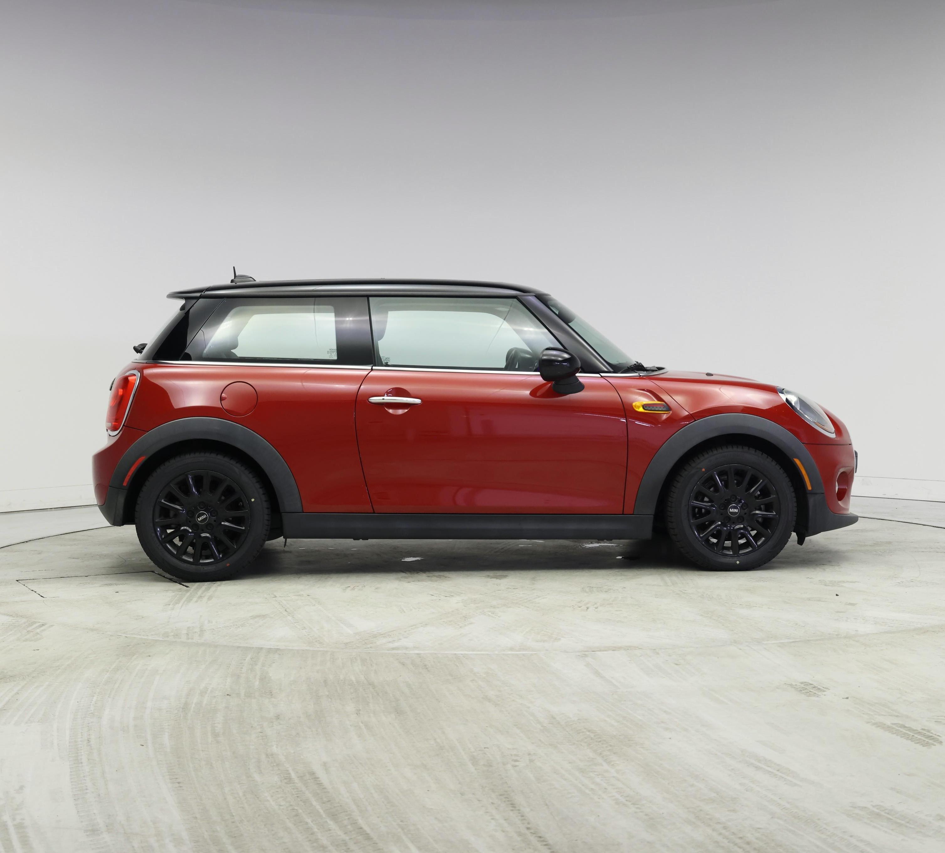 Thumbnail: 2016 MINI Cooper Hardtop - 7