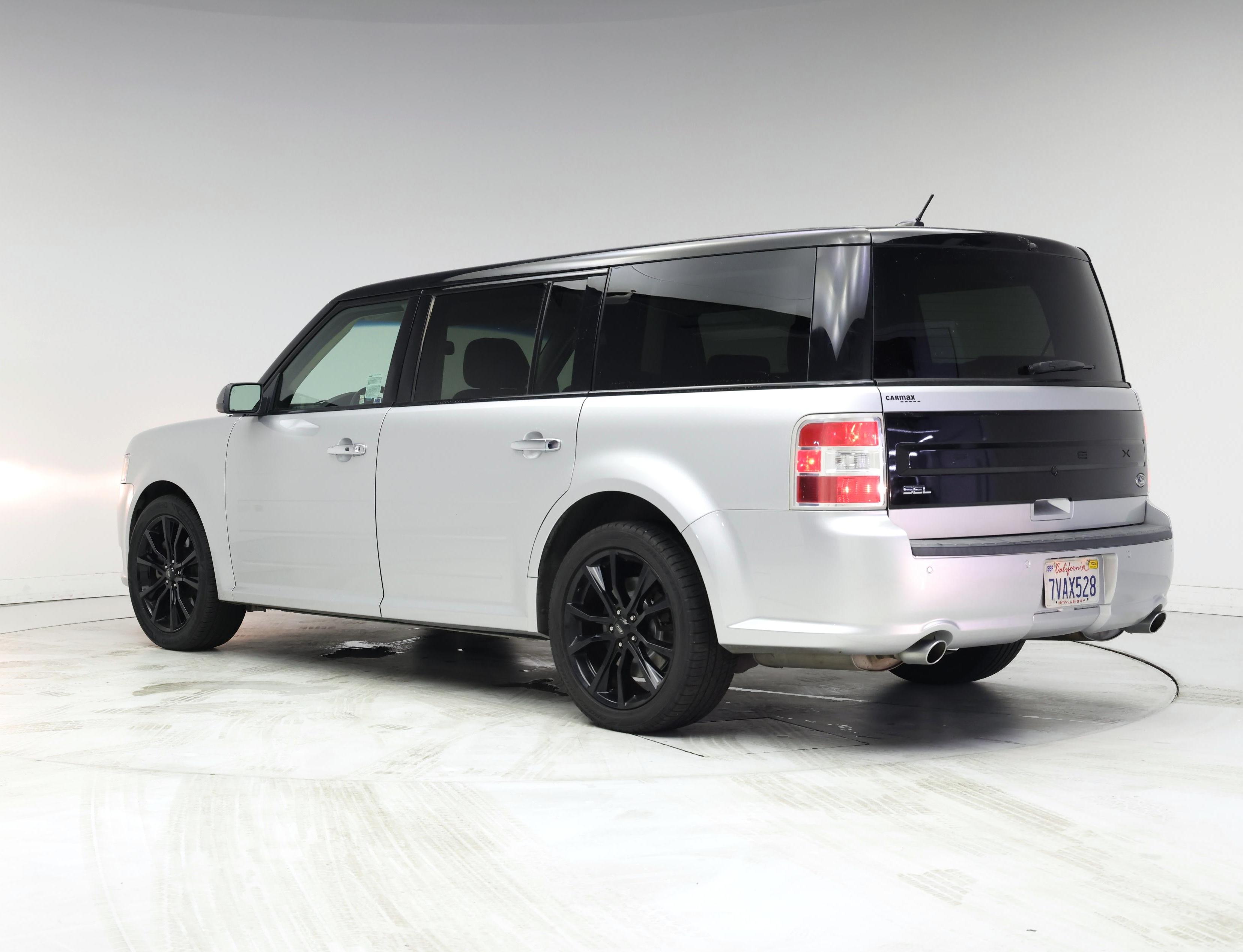 Thumbnail: 2016 Ford Flex - 2