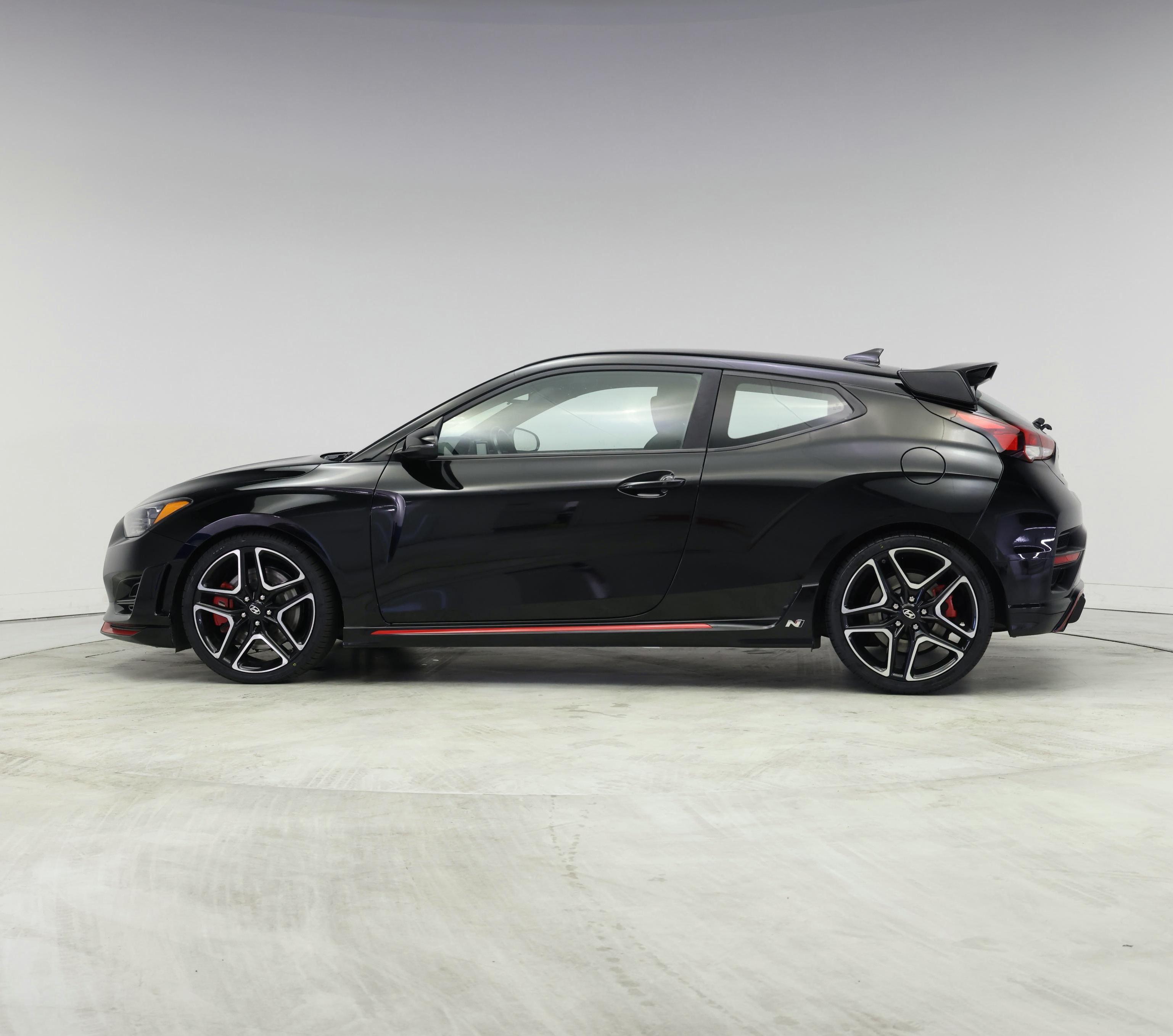Thumbnail: 2019 Hyundai Veloster - 3