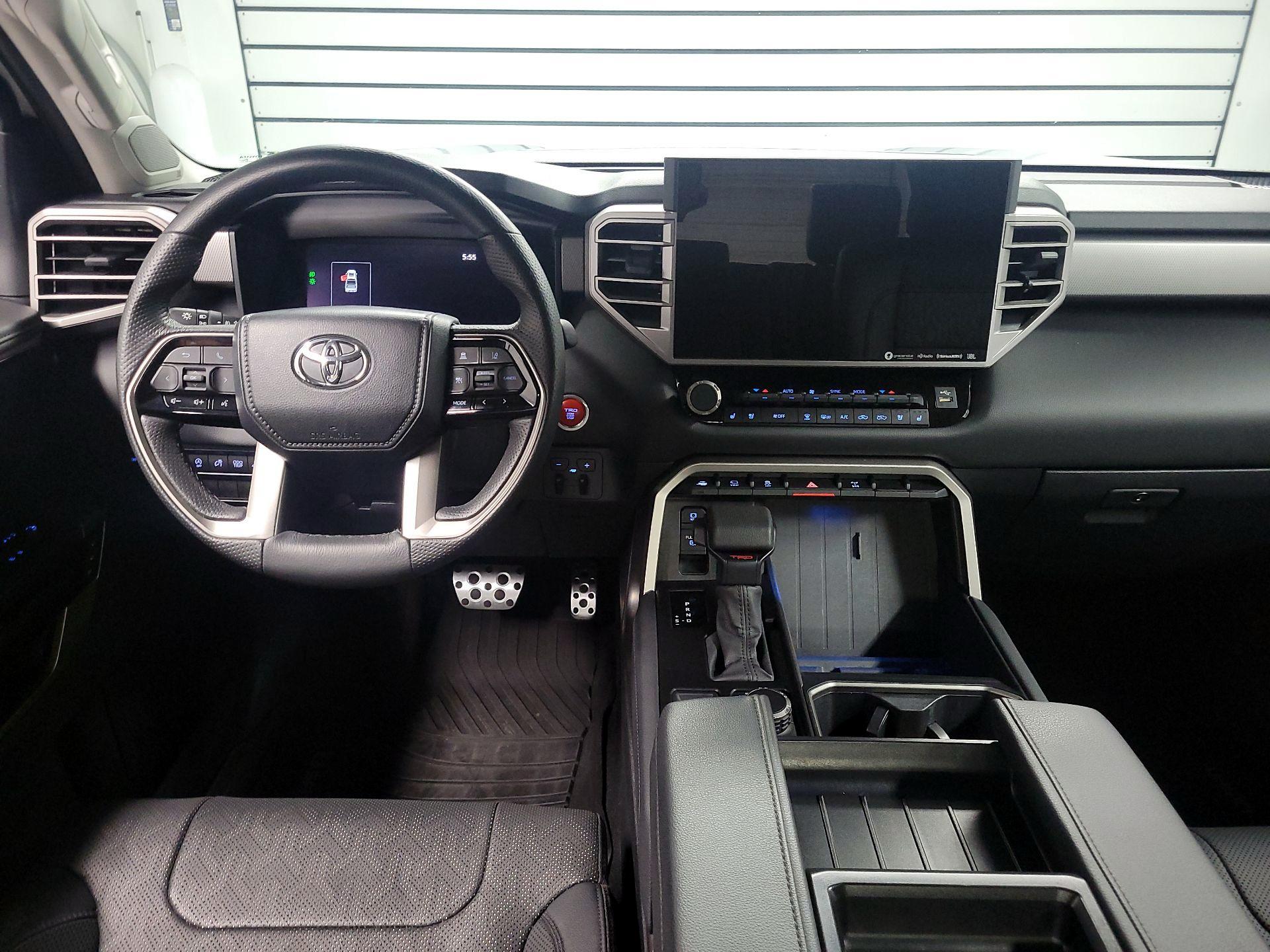 Thumbnail: 2024 Toyota Tundra - 9