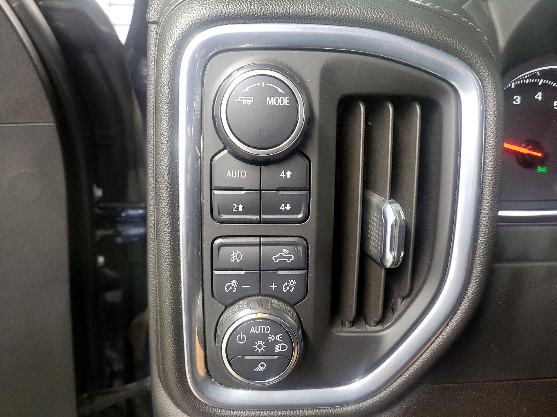 Thumbnail: 2021 Chevrolet Silverado 1500 - 13